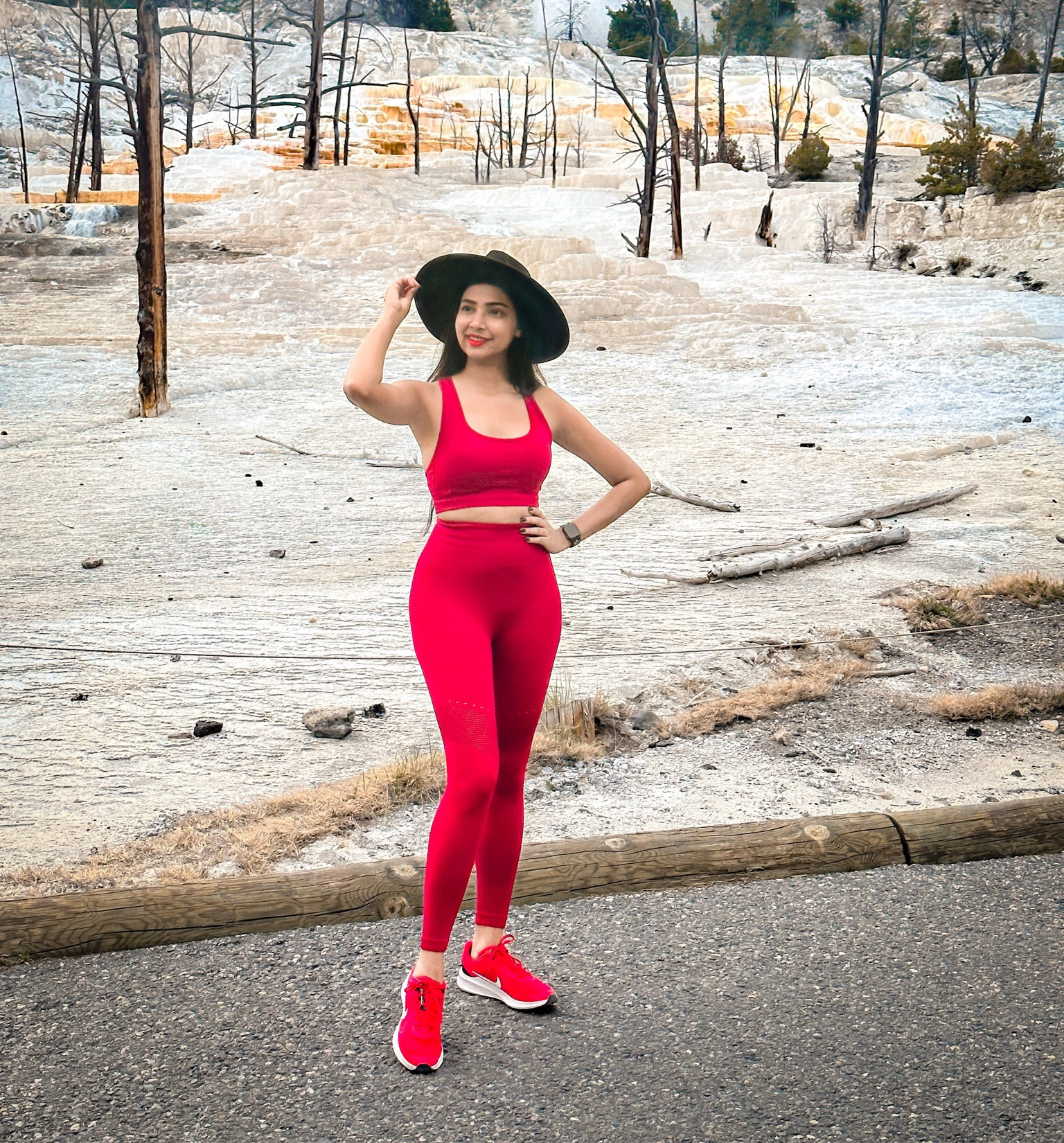 Hiking essentials for summer.🥾

Hiking outfit, sports set, sports bra, sports leggings, gym fit, outfit inspiration, hike in style, outfit inspo

#LTKfit #LTKSeasonal #LTKtravel
