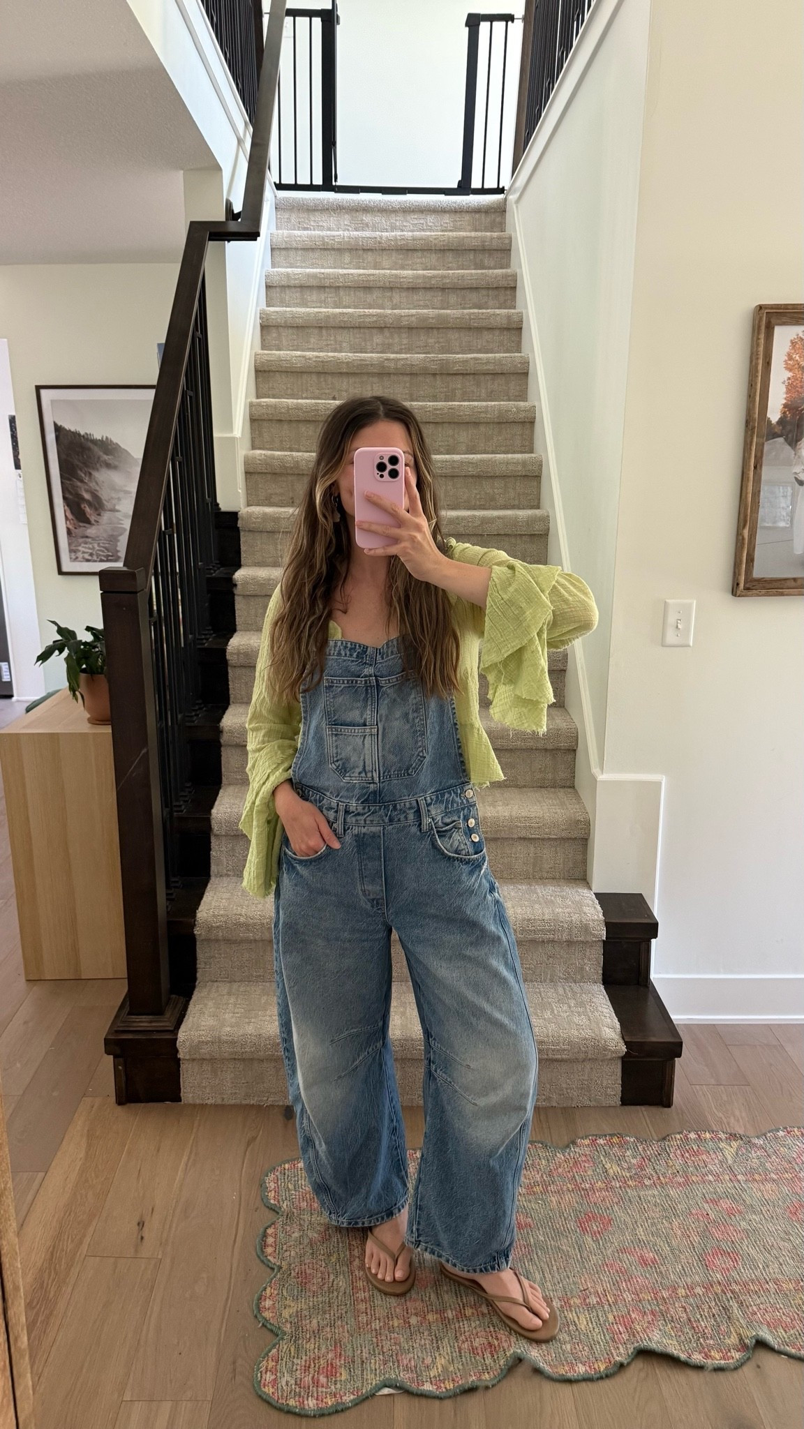 wearing medium in top (sized up for a little more length) and small in overalls! 

Summer outfit

#LTKootd #LTKmomlife