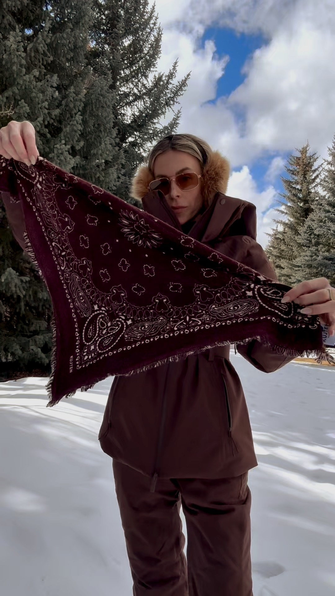 this bandana scarf will 100% be in my weekly rotation 

#LTKgrwm #LTKootd #LTKdayinmylife