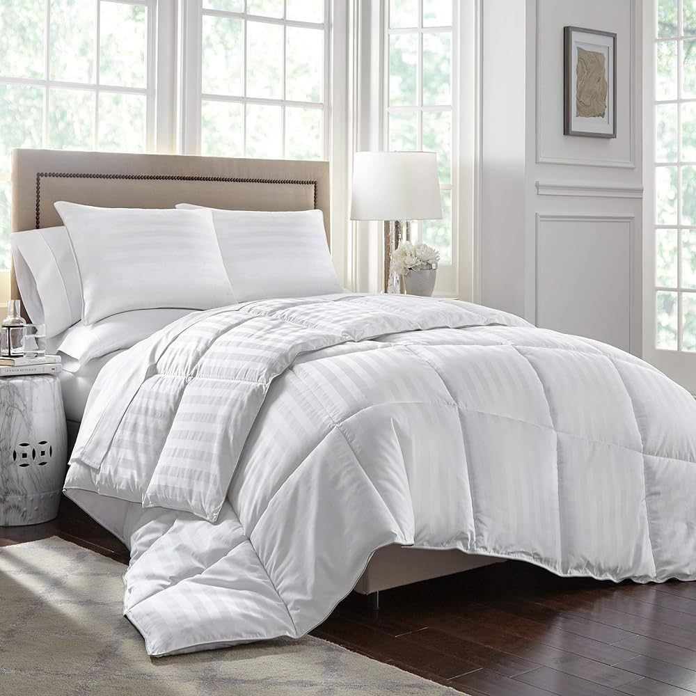DOWNLITE Stearns & Foster® PrimaCool™ Comforter (King) | Amazon (US)