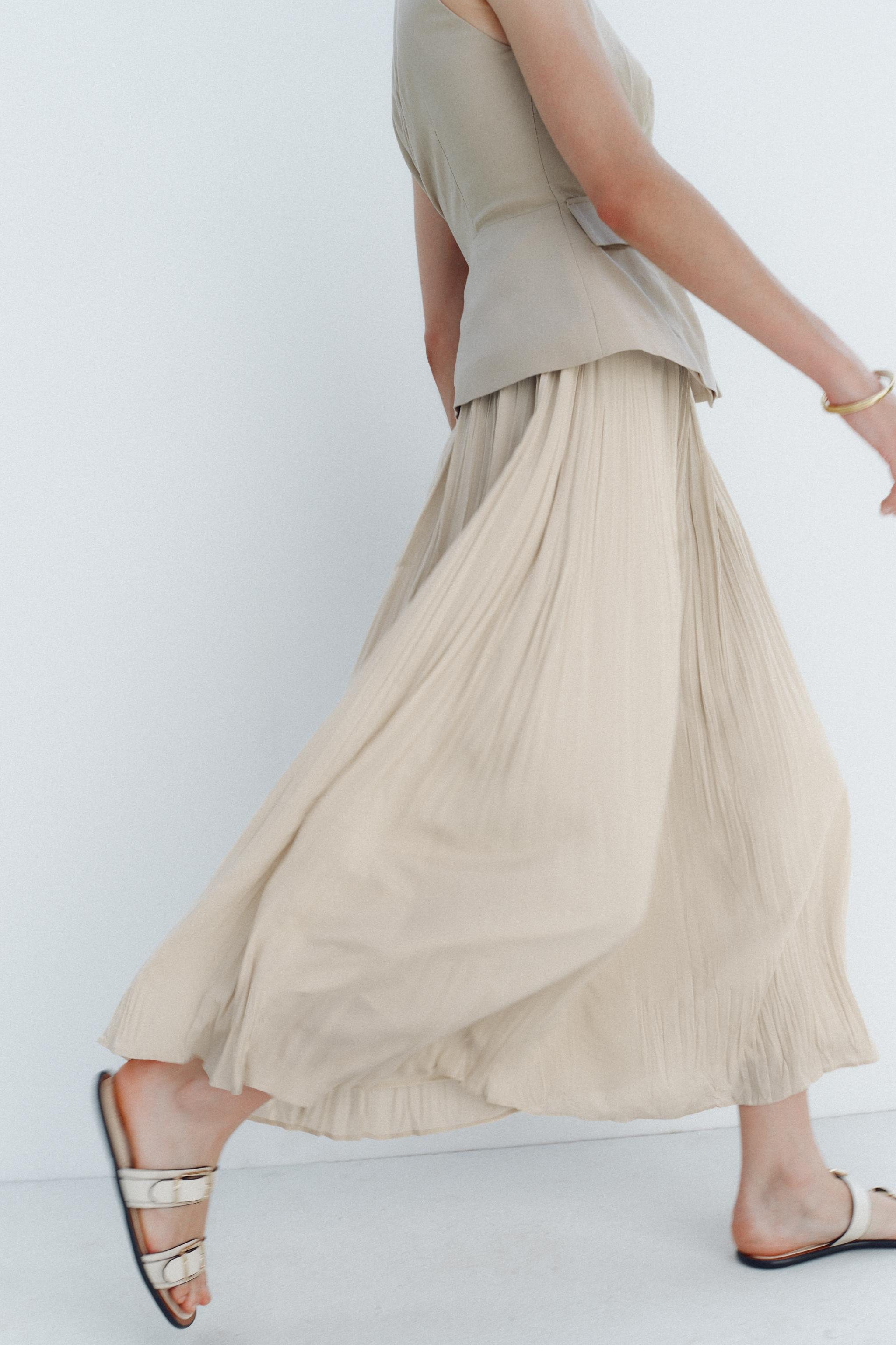 PLEATED SKIRT MIDI WAISTCOAT DRESS | Zara UK