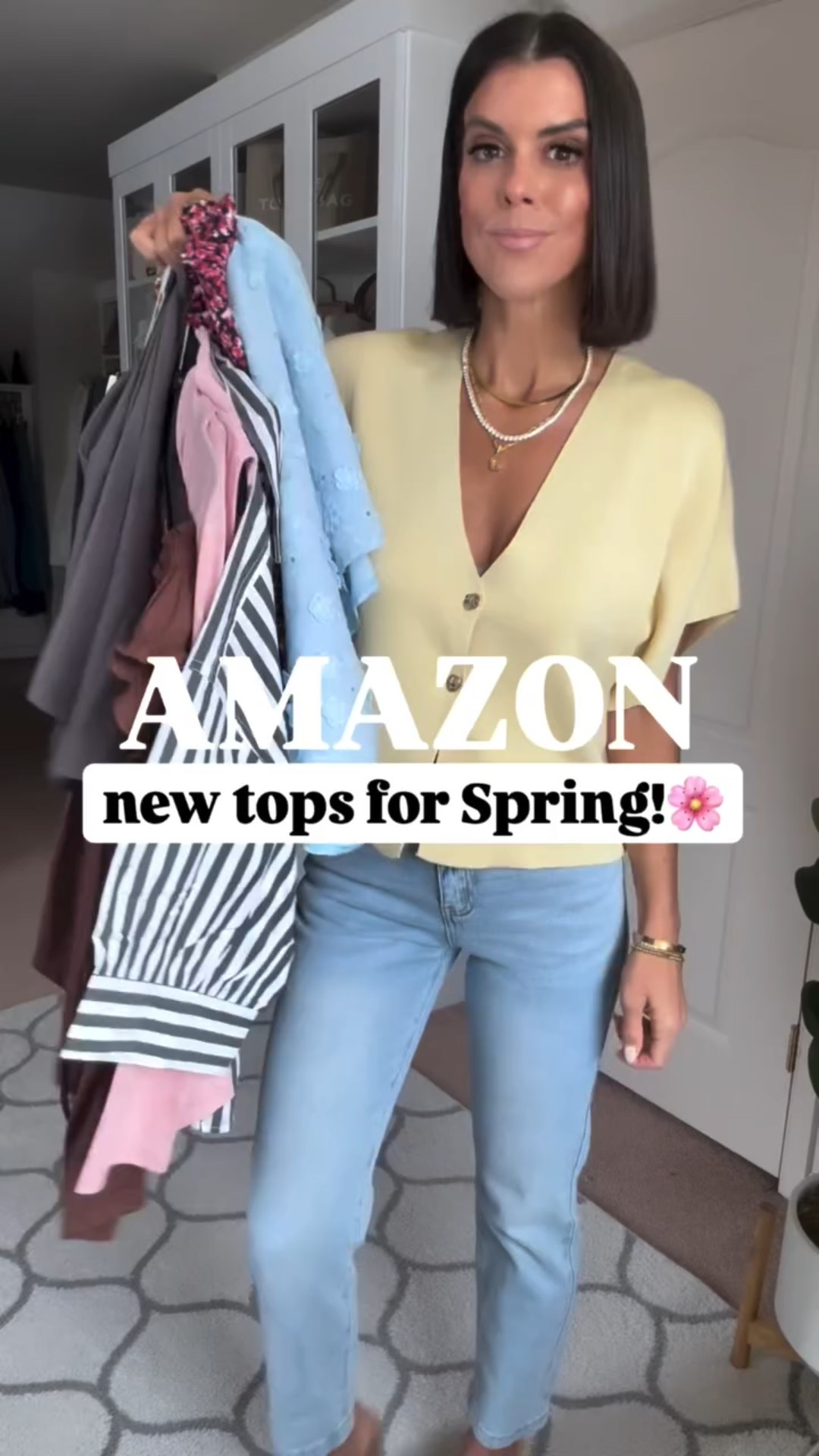 Amazon tops!! I’m 5’5 and in size small in all. Jeans fit true to size.

#LTKSeasonal