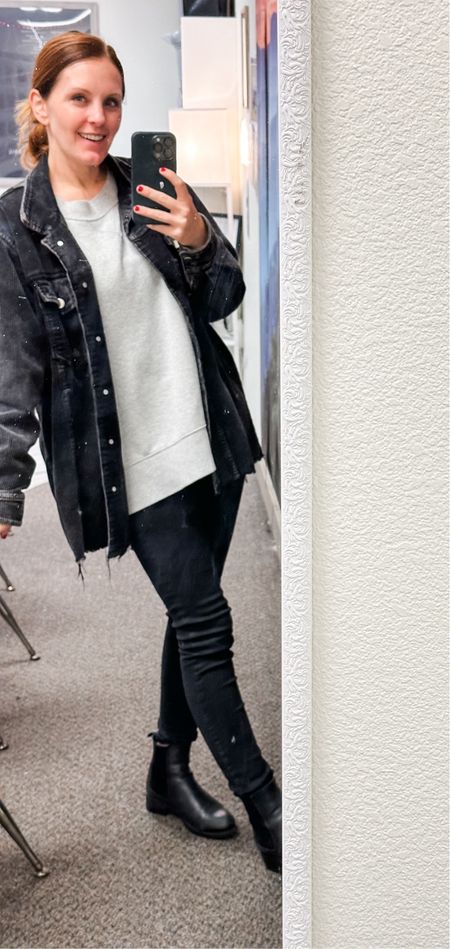 Corduroy Jacket: Small
Black Madewell Jeans 27
5’3

Teacher Outfit


#LTKfindsunder50 #LTKworkwear #LTKfindsunder100