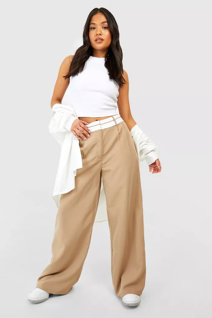 Petite Reverse Waistband Tailored Wide Leg Trousers | Boohoo.com (UK & IE)