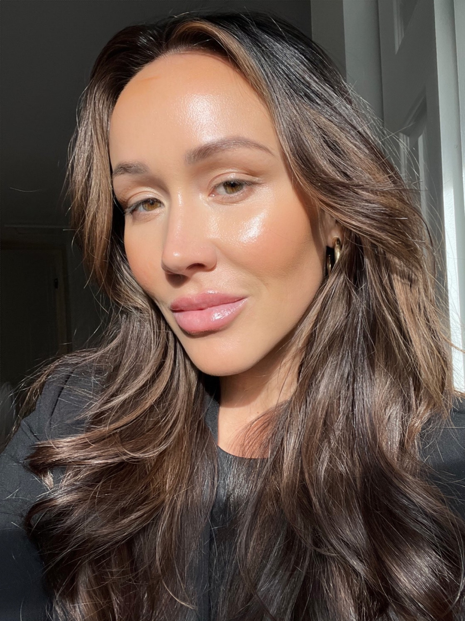 Glass skin with Ilia concealer shade 2, serum skin tint shade 9.5 and summer Fridays lip balm 

#LTKbeauty