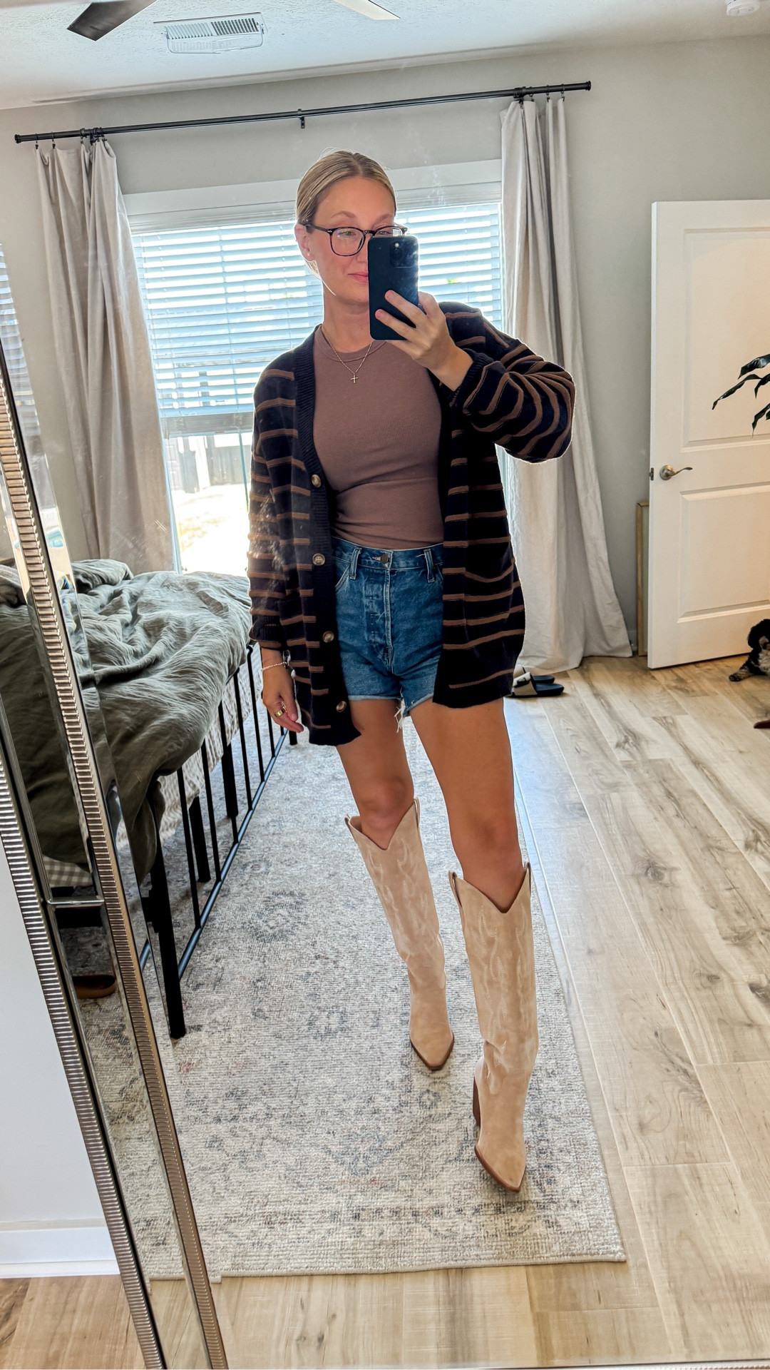 Z Supply denim shorts are the perfect fall staple to pair with cowboy boots and a cardigan for a cute night out or lunch with friends  

#LTKStyleTip #LTKSeasonal #LTKSaleAlert