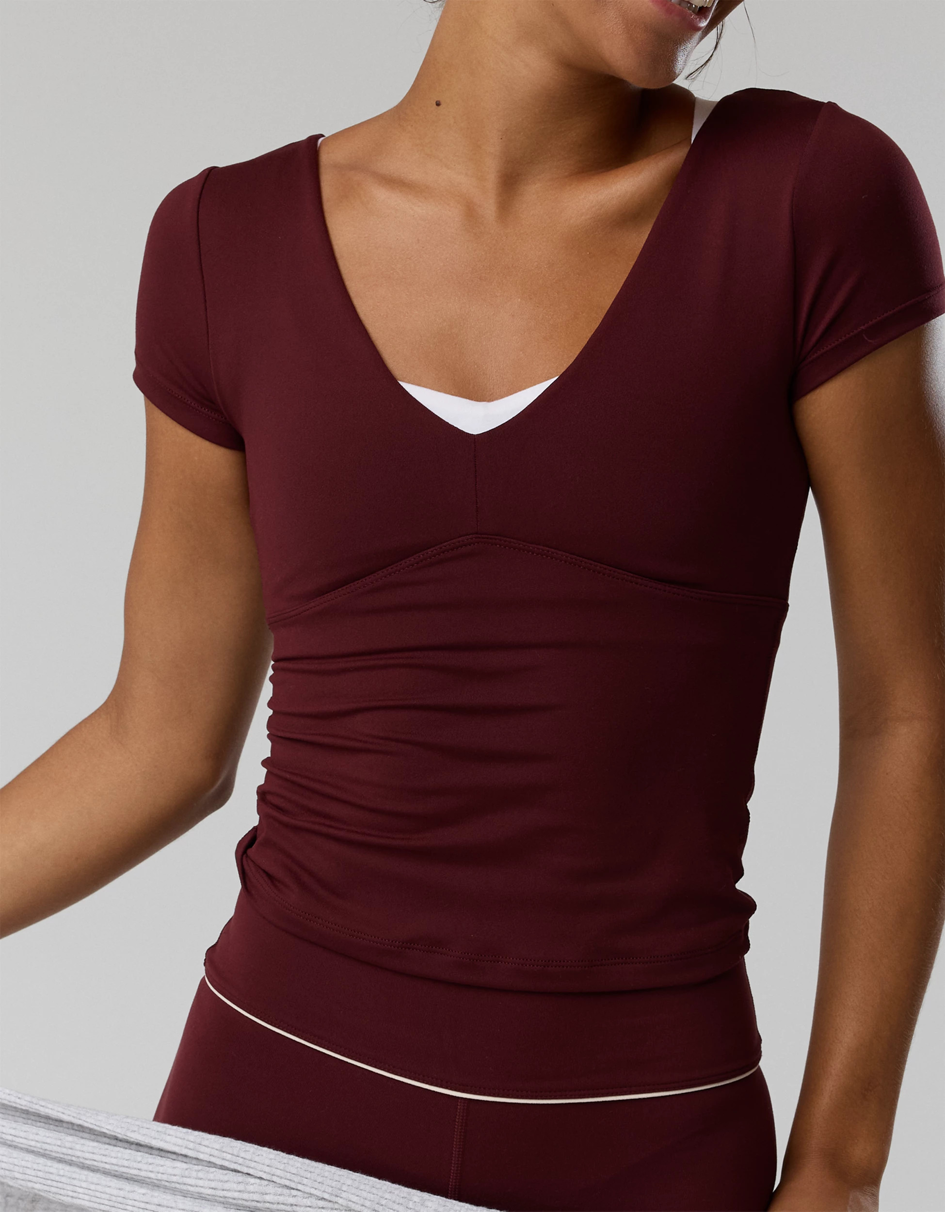 OFFLINE By Aerie The Hugger Sweetheart Short Sleeve T-Shirt | American Eagle Outfitters (US & CA)