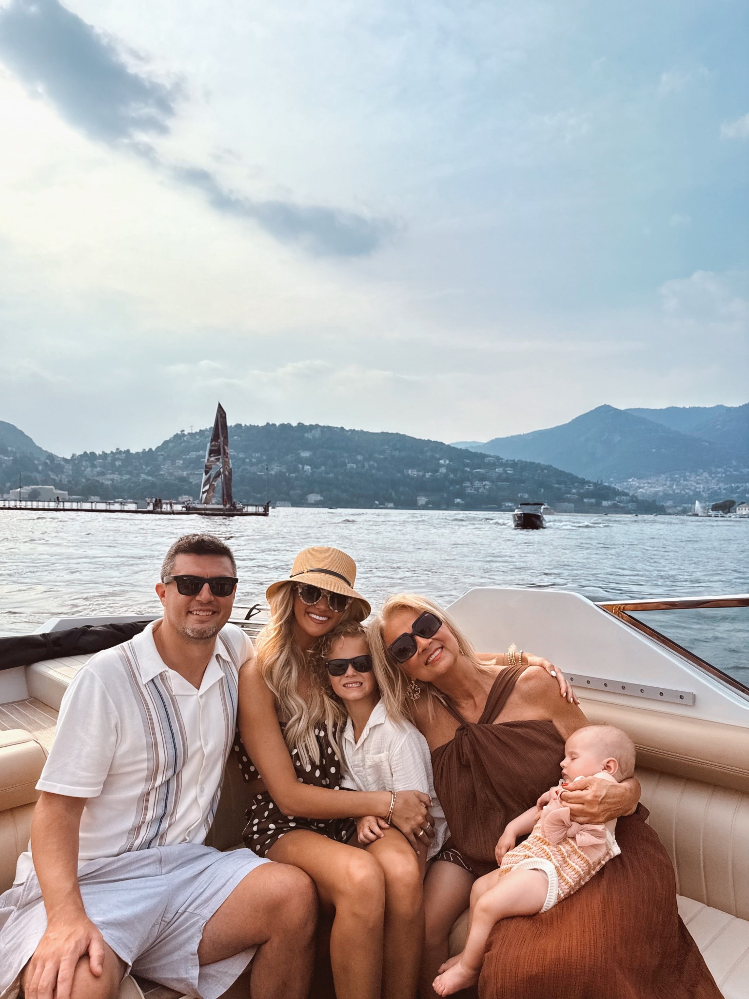 Day 1 Italy, lake como outfits 

#LTKTravel #LTKFindsUnder100 #LTKSummerEdit