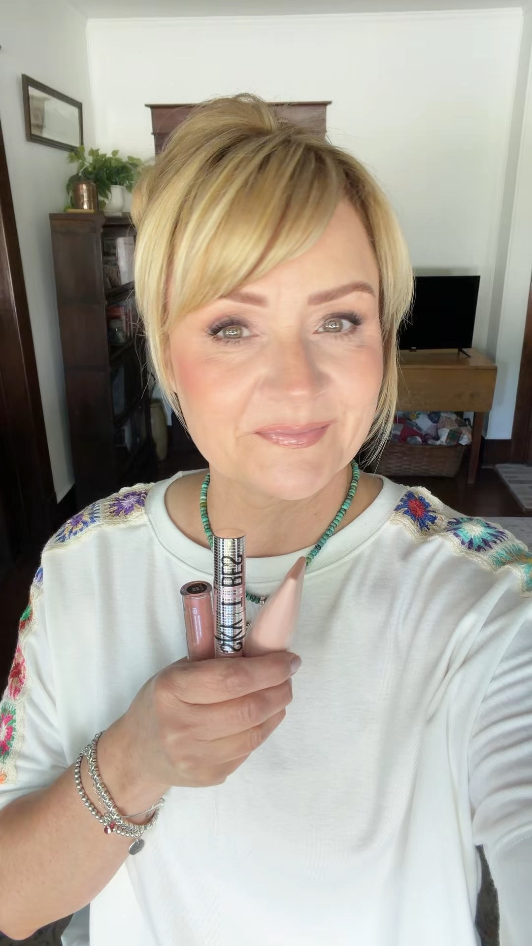 Makeup I used today on my 58 year old oily mature skin.
Concealer shade - 90
Foundation shade - 6 Light Cool
Cream Blush - Radiant Honey
Powder Blush - On Cloud Pink
Lip Gloss - Beige Beam
Bronzer - Honey Bun
On my eyes - Petite and then the bronzer.

#LTKBeauty #LTKOver40