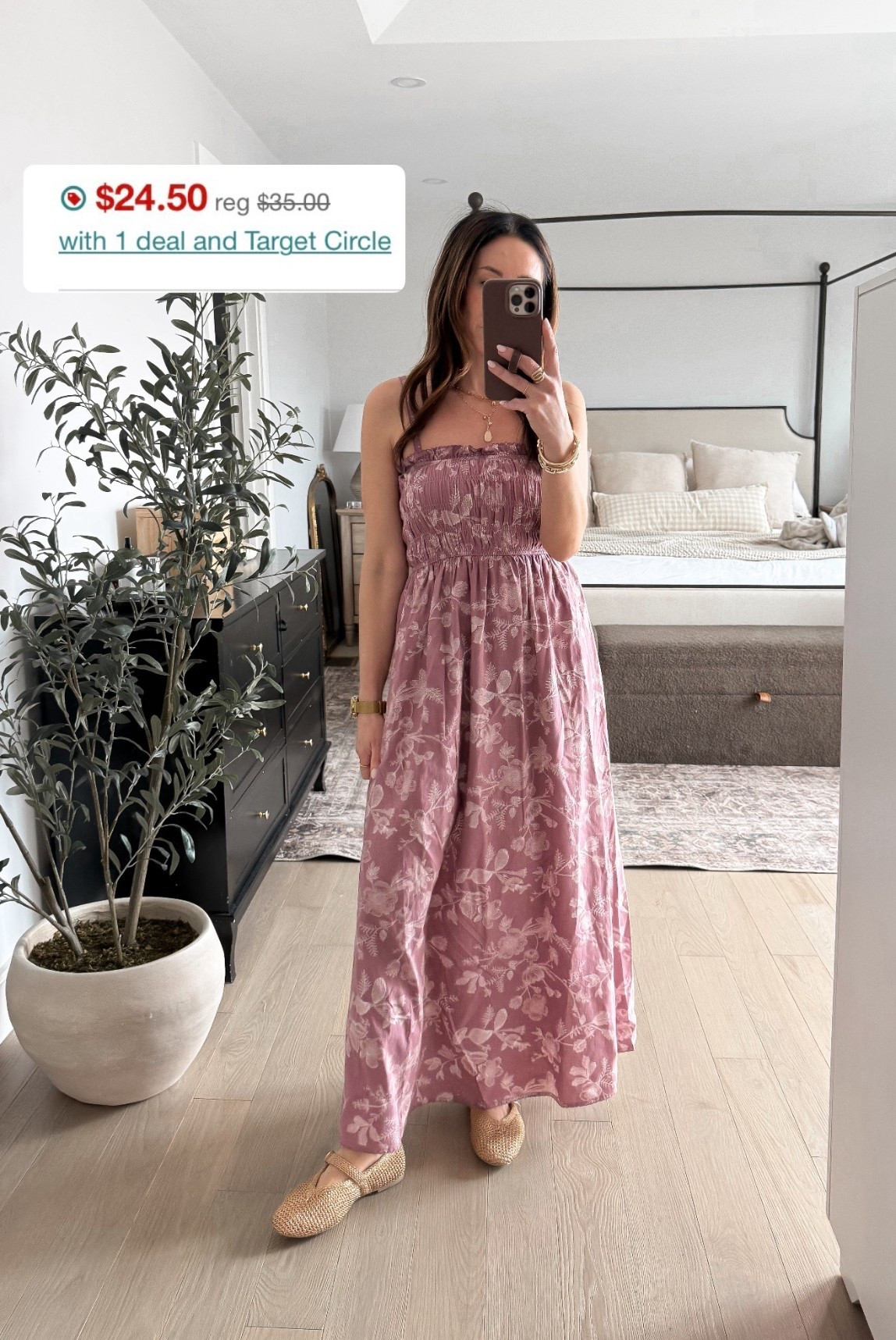 Target circle deals have kicked off! Target clothing is 40% off


#LTKSaleAlert #LTKSeasonal #LTKPetite