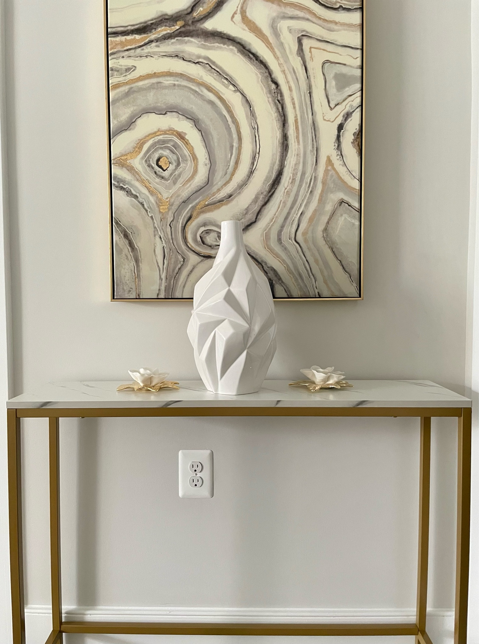 My white vase is currently an extra 25% off for a limited time and my $49 console table is on sale for $39!!
 Get them before the prices go back up!

#LTKhome #LTKFind #LTKsalealert