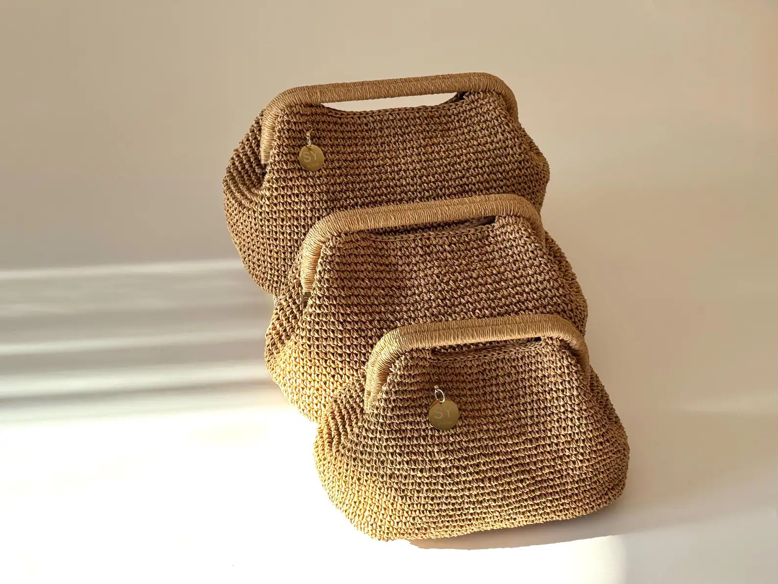 Crochet Raffia Top Handle Clutch: Woven Straw Beach Bag | Etsy (Global)