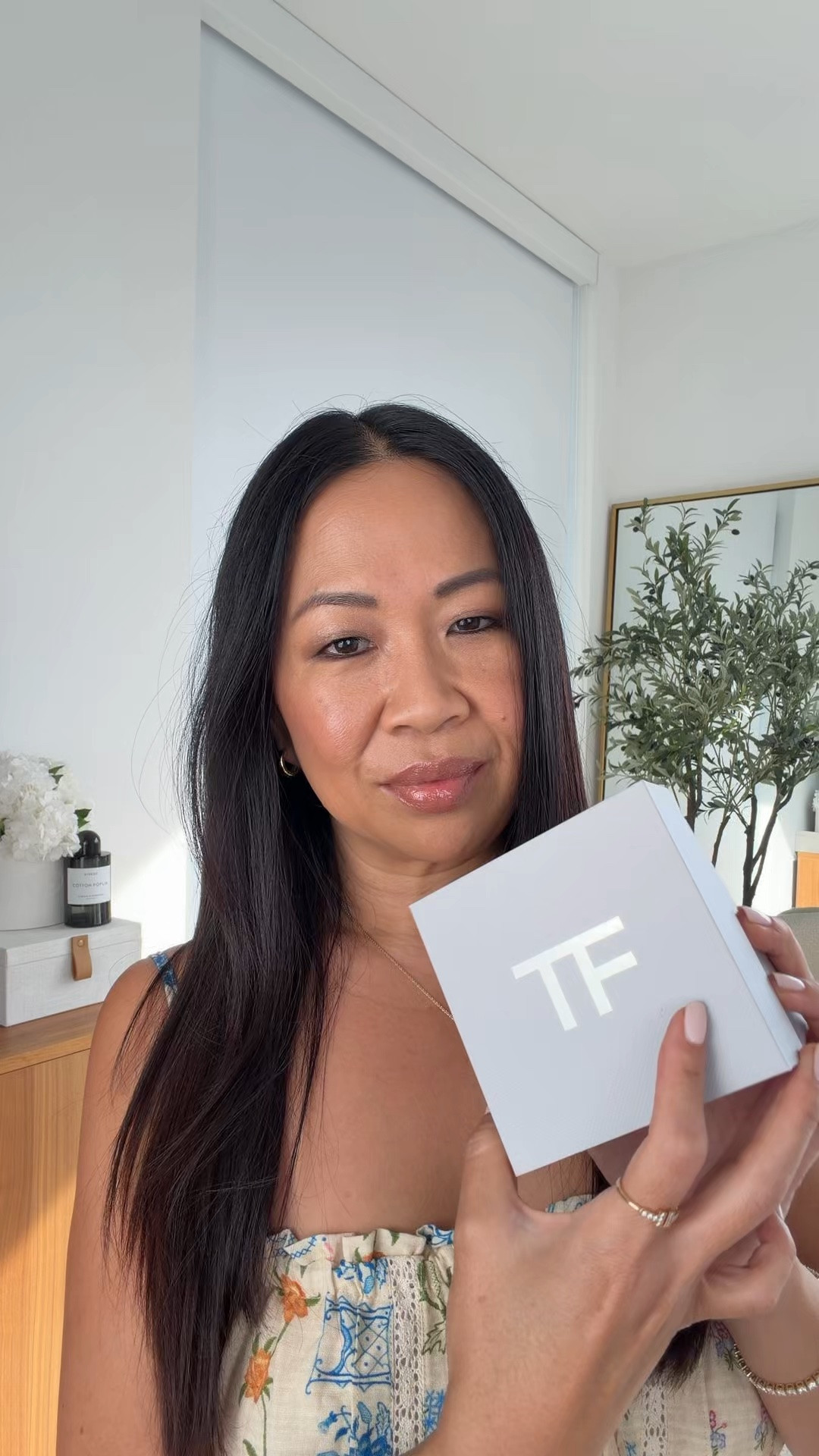 Swatching the @tomfordbeauty Runway lip Duo from the @nordstrom Anniversary Sale! To this day I still think the Tom Ford makes some of the best classic lipstick formulas. They're everything I want in a lipstick - creamy, smooth coverage, satin finish, comfortable on the lips.

This set has two full size colors in Sable Smoke and Slip. Sharing a few lip combos for some everyday lip inspo!

Lip Combo 1
Long Wear Lip Liner in Irresistible
Runway Lip Color in Sable Smoke
(also love this topped with Gloss Luxe in East Coast, not swatched though)

Lip Combo 2
Runway Lip Color in Slip
Gloss Luxe lip Gloss in All Access

Have you tried these colors? Are you team neutral or team pink for the lips?