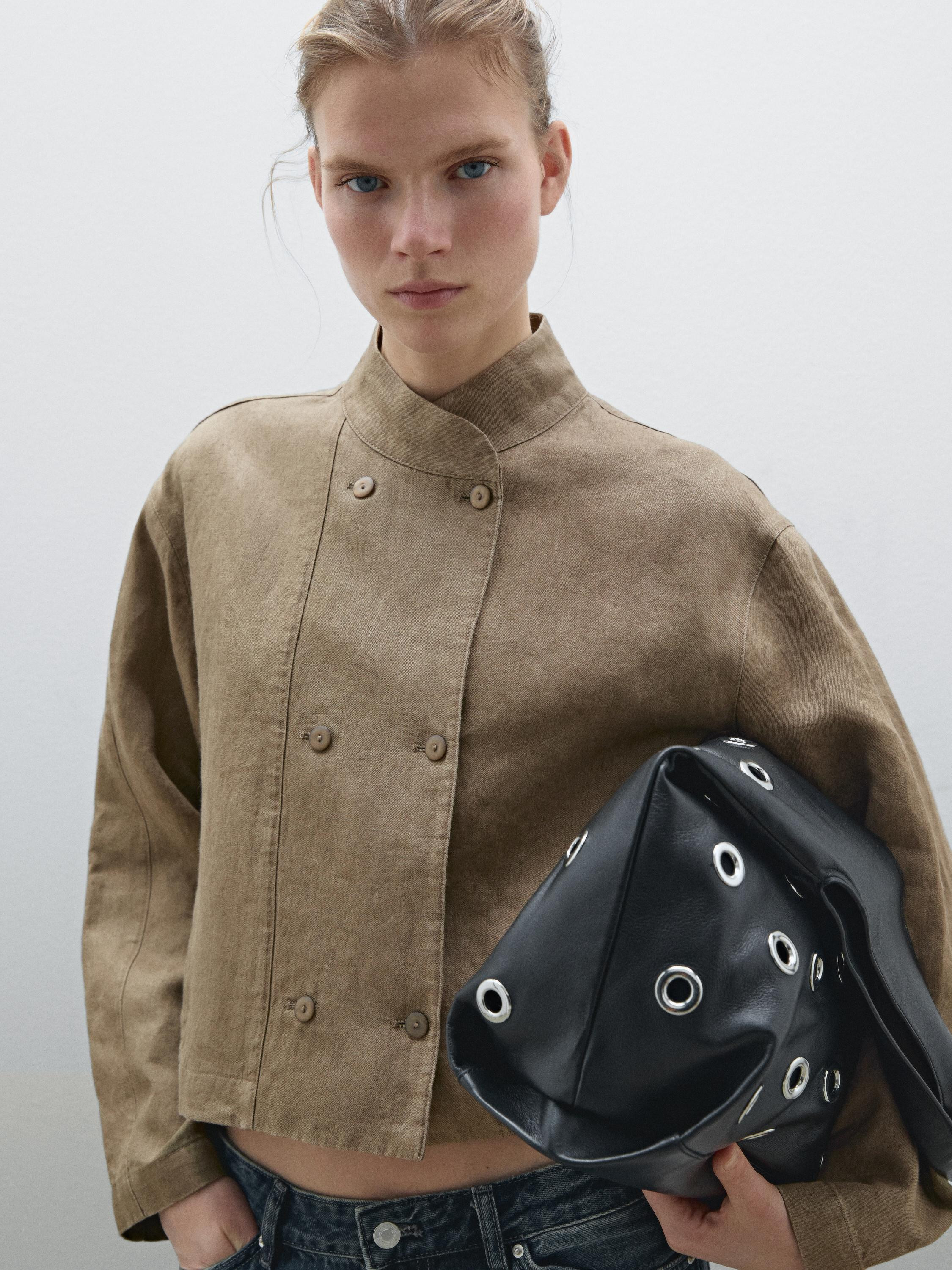 Jacket made of 100% linen fabric. Bomber jacket. Long sleeves. Double-breasted button fastening a... | Massimo Dutti US