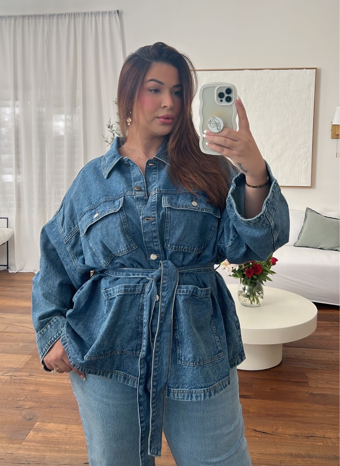 wearing size 3XL for a more oversized look!