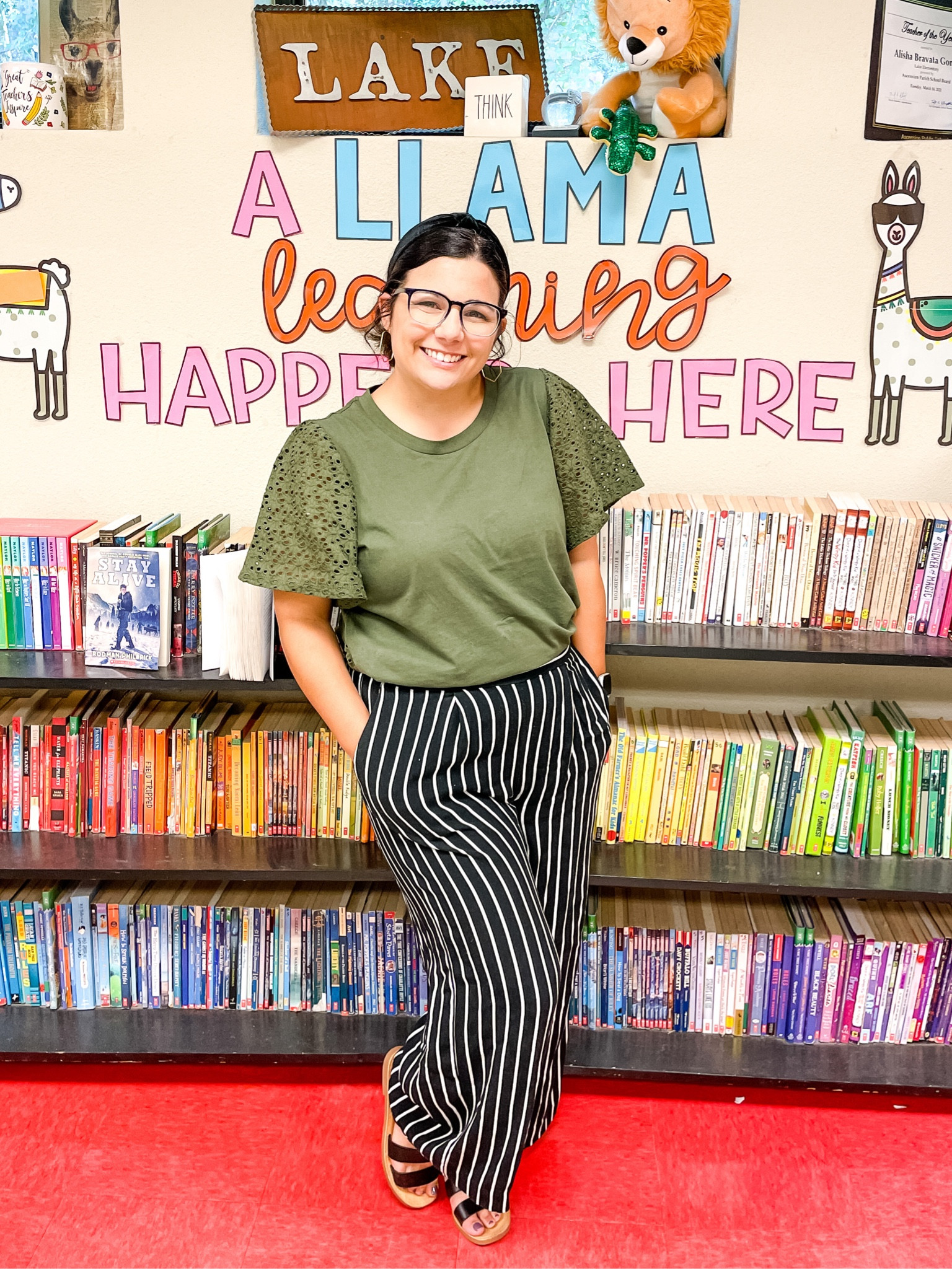 What a beautiful day! It started off cool this morning and the Sun shined all day! It feels like it’s been raining here for months, but this week it is finally dry! It’s so exciting and is making me so happy! 

What has made you happy today?! 

This eyelet sleeve top is from Walmart! Black and Green have the most sizes available, but the other colors are pretty much out of stuck! Either way, it’s only $12!!  These pants are old from Loft, but I linked similar styles on my LTK! 

🛍To Shop my Outfits 🛍 
1. Click the Link in my Bio 
2. Click”Shop my Outfits - LIKEtoKNOW.it”
3. Download the @shop.ltk app!
4. Follow @styleteachrepeat
5. Click the link in my stories! 

Work Wear | Teacher Fashion | Teacher Outfits | Walmart Fashion | Teacher Style | Petite Fashion

#LTKworkwear #LTKunder100 #LTKunder50