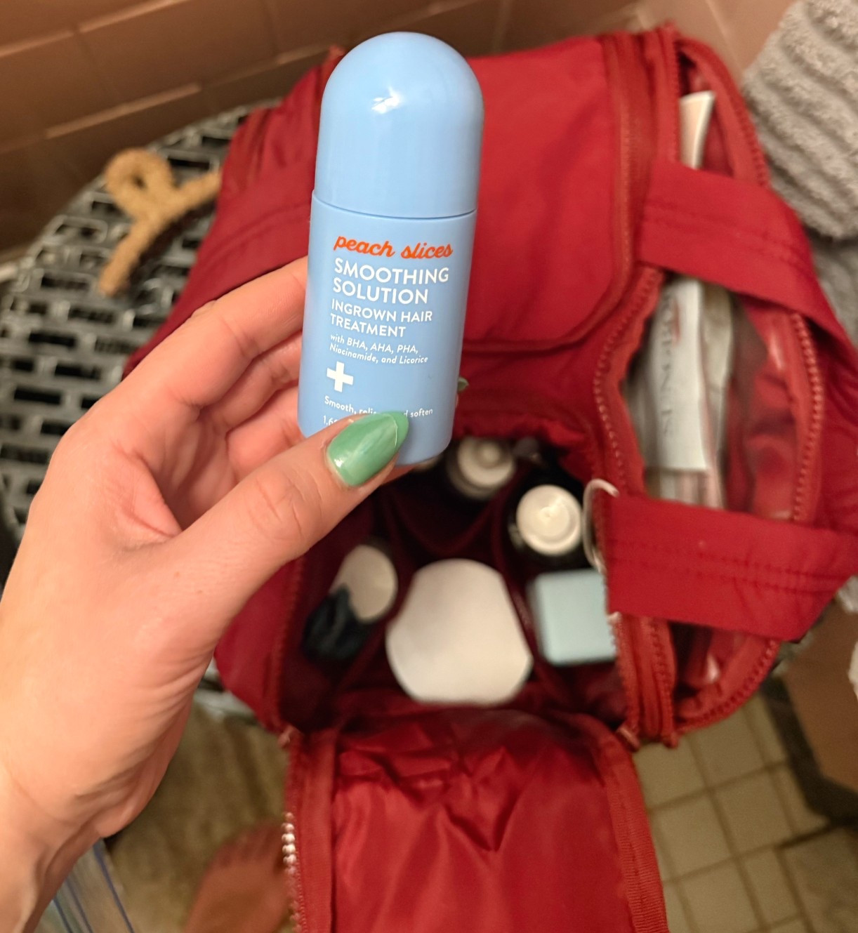 The only thing I’ve found that actually helps with razor burn!!🪒

#peachslices #skincare #razorburn #shaving #ulta 

#LTKBeauty #LTKgrwm #LTKselfcare