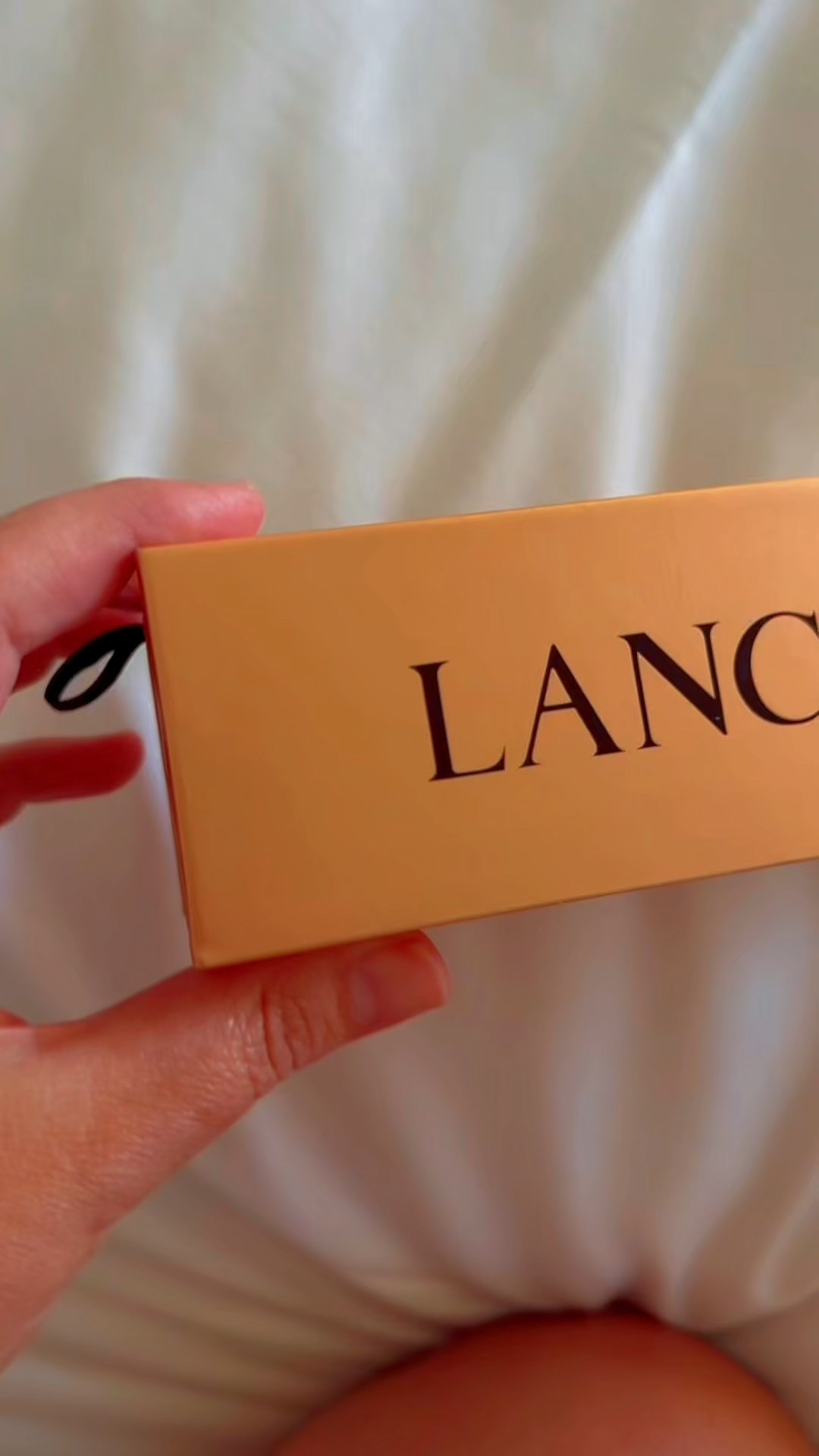 I am like the Goldie locks of Mascara
It cannot be too stiff
It cannot clump 
It cannot smear 
It needs to work …
#Lancome let me trial their new FLUTTER EXTENSION mascara. I wore it the entire week in Las Vegas. yes in 105 degree weather. It worked and still looked natural while staying in PLACE! #colormeimpressed #livinglargeinlilly #mascara #trial #makeup 
#GiftedbyLancome #FlutterExtension #LancomeMakeup
Thank you Lancôme @lancomeusa for letting me try this FIRST! #goldielocks

#LTKWedding #LTKBeauty #LTKStyleTip