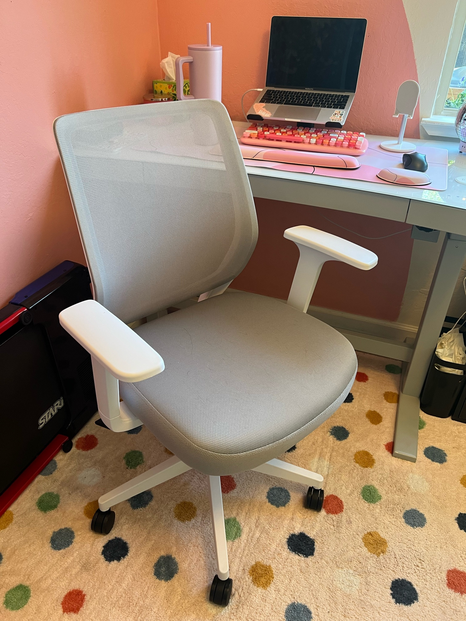 My new office chair that fits my size 16/18 booty! Comfy & affordable!!! 

#LTKhome #LTKplussize #LTKfindsunder100