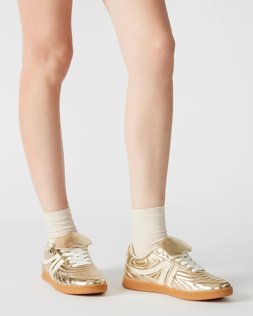 MADRID Gold Low-Top Sneaker | Women's Sneakers | Steve Madden (US)