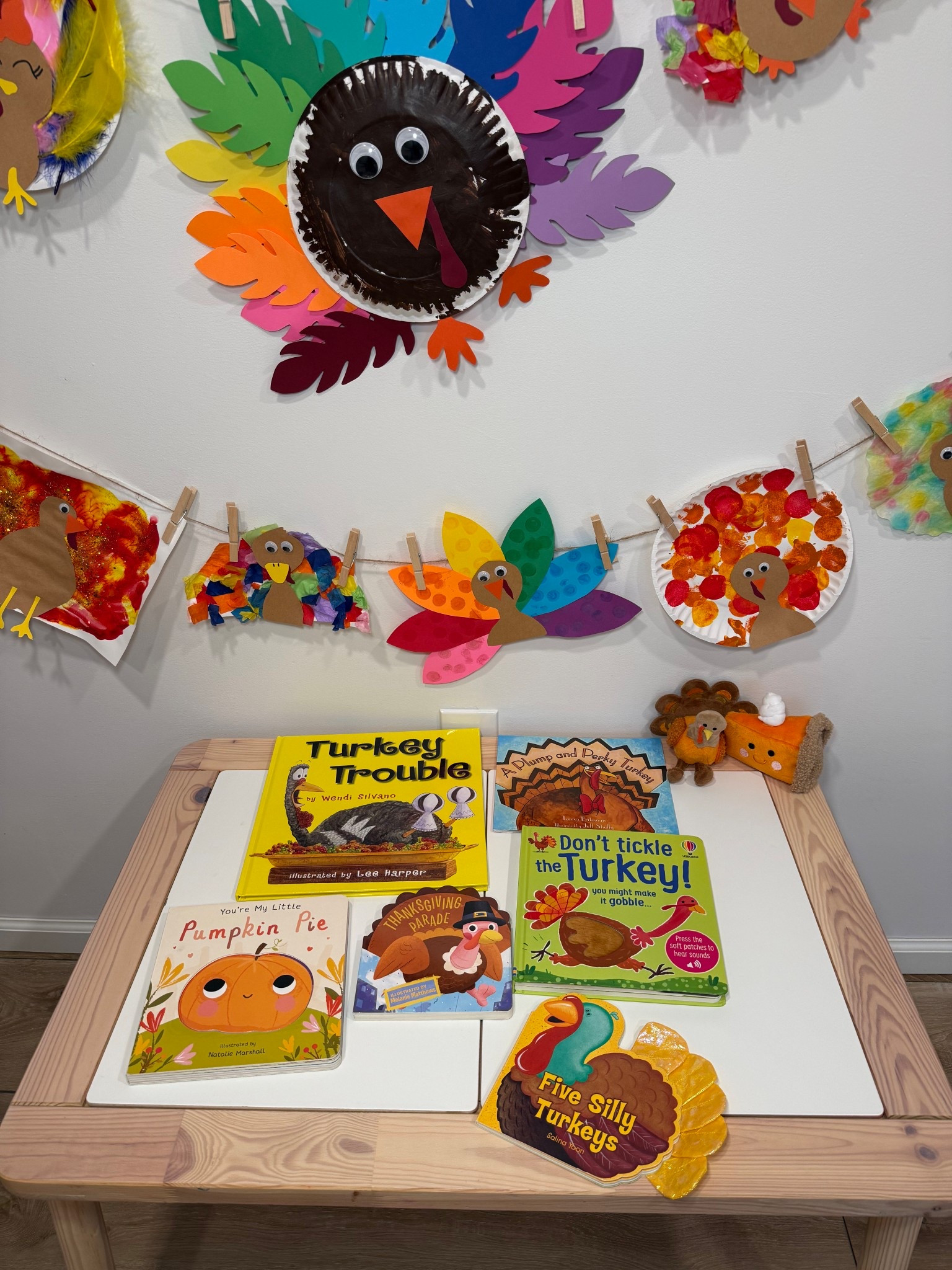 Thanksgiving Books for Toddlers 🦃🍂
Looking for the perfect Thanksgiving books to read with your toddler? We’ve been loving our Thanksgiving book basket this season — it’s such a sweet way to start conversations about thankfulness while getting into the holiday spirit. Here’s what we have so far, I always love growing our collection though! 

Most are toddler-friendly board books with cute illustrations, simple text, and engaging themes that little ones love! There’s a couple longer books which are also great to read to your toddler! Perfect for your November bookshelf, morning basket, or bedtime reads. 🌻

Shop our favorite Thanksgiving books for toddlers below — little one will want to read again and again! 🧡

#thanksgivingbooks #thanksgivingbooksfortoddlers #holidaybooks #fallbooksforkids #toddlerreads #preschoolbooks #readaloud #ltkholiday #ltkkids #ltkmom #thanksgivingactivities #toddleractivities


#LTKHoliday #LTKKids #LTKFamily