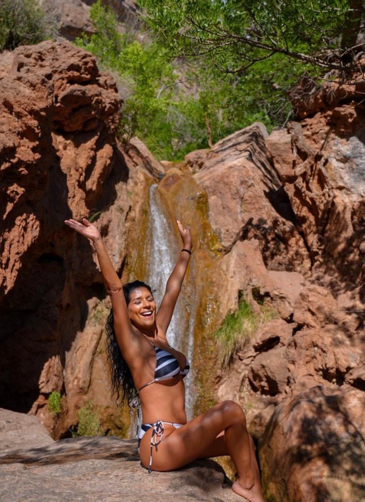 Some places have a way of making you slow down and simply appreciate where you are. 💧☀️ Fresh air, rushing water, and one unforgettable view.

#waterfall #natureescape #summeradventures #travelmore #hikingviews #exploretheoutdoors #wanderlust #adventureseeker #getoutside #travelphotography #naturelovers #vacationvibes #scenicviews #beautifuldestinations #weekendgetaway

#LTKdayinmylife #LTKstorytime #LTKSeasonal