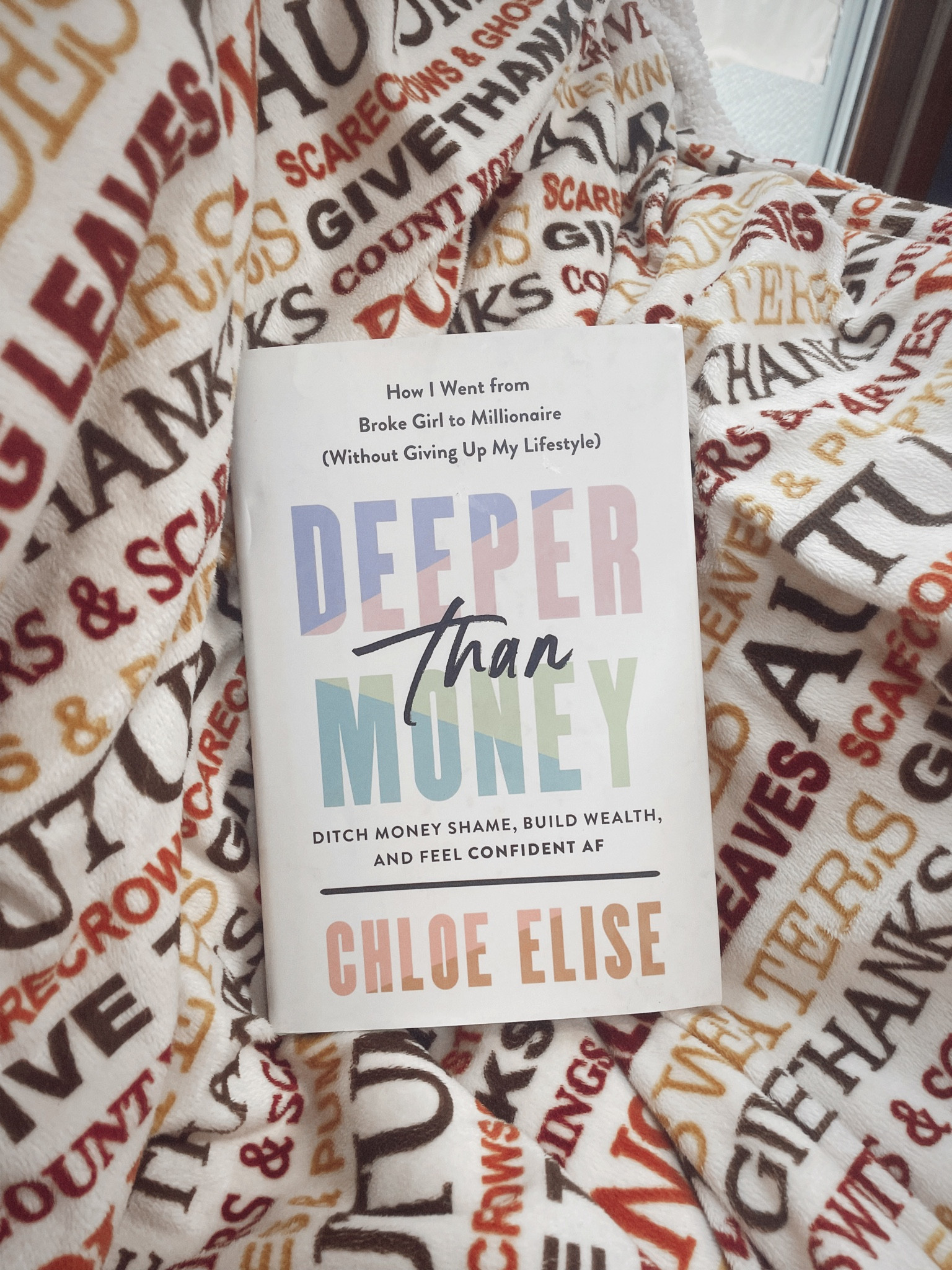 I loved this book so much🥹🫶🏽

#deeperthanmoney #fall #reading #bookclub #finance #nonfiction #blanket #selfcare #education #read #selfhelpbook 

#LTKU #LTKfindsunder50 #LTKSeasonal