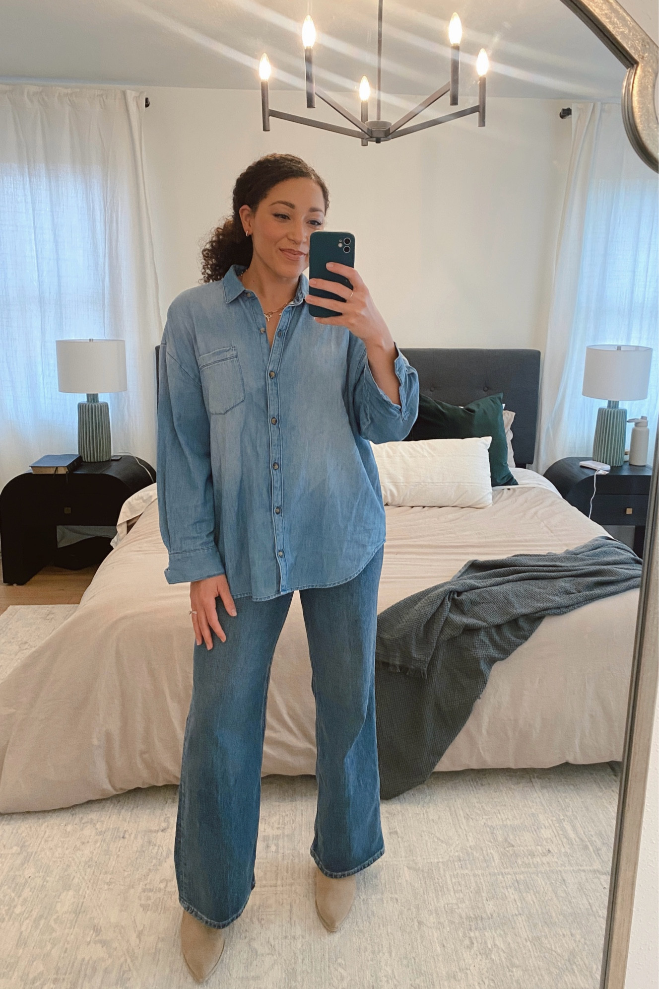 Canadian tuxedo ootd 🩵🩵🩵
Wide leg jeans are in the color “denim blue”

#LTKFindsUnder50 #LTKFindsUnder100