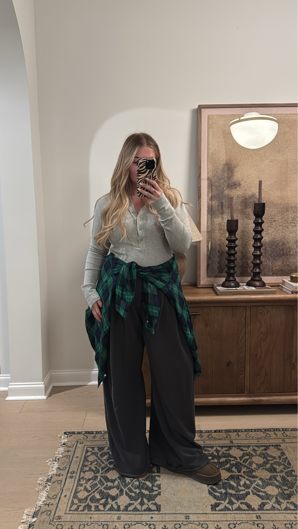 Comfy casual outfit idea for errands🤍 

#LTKSaleAlert #LTKMidsize #LTKHoliday