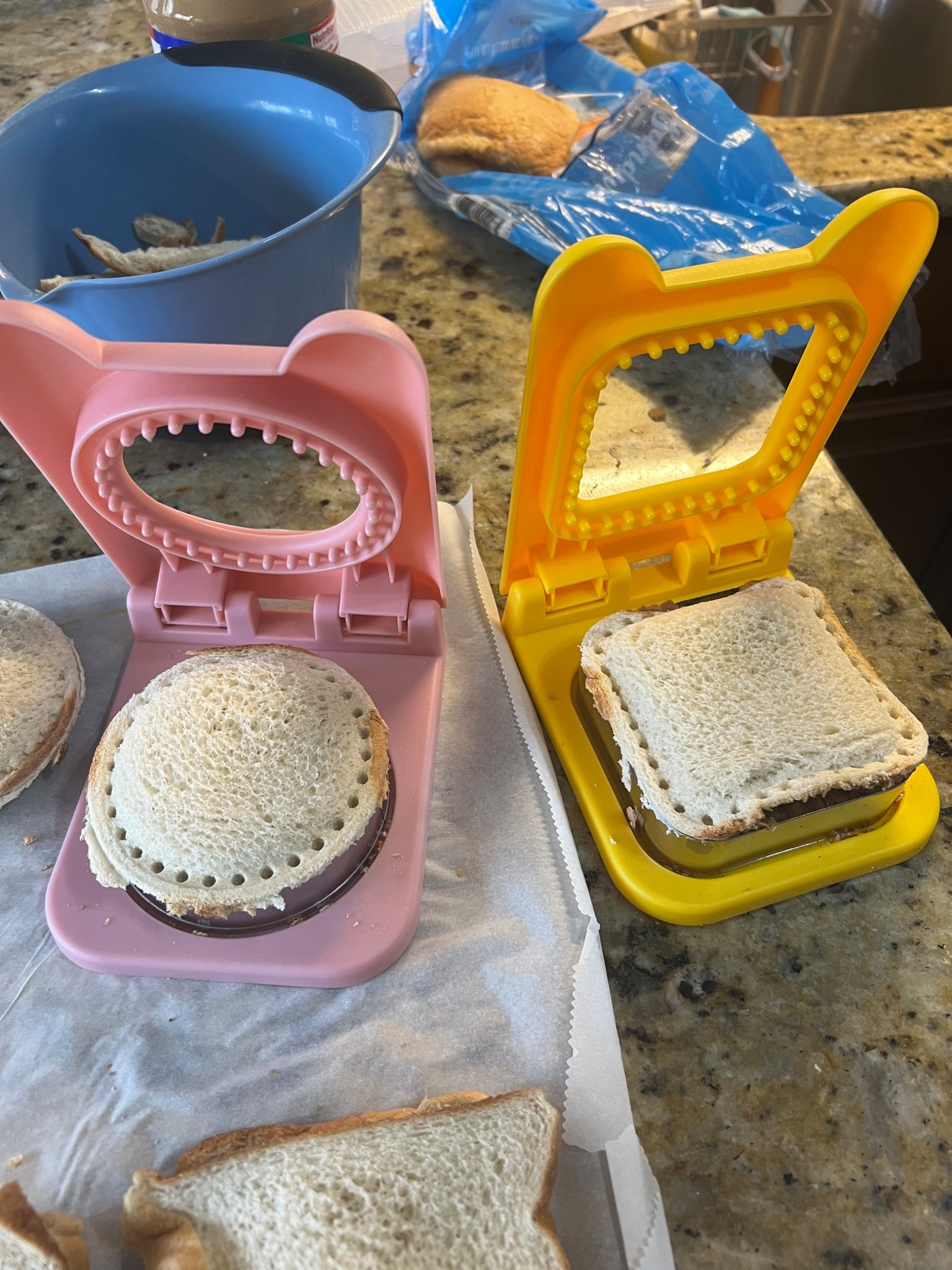 Makes the BEST uncrustables for kids lunches 



#LTKmorningroutine #LTKfoodie #LTKKids