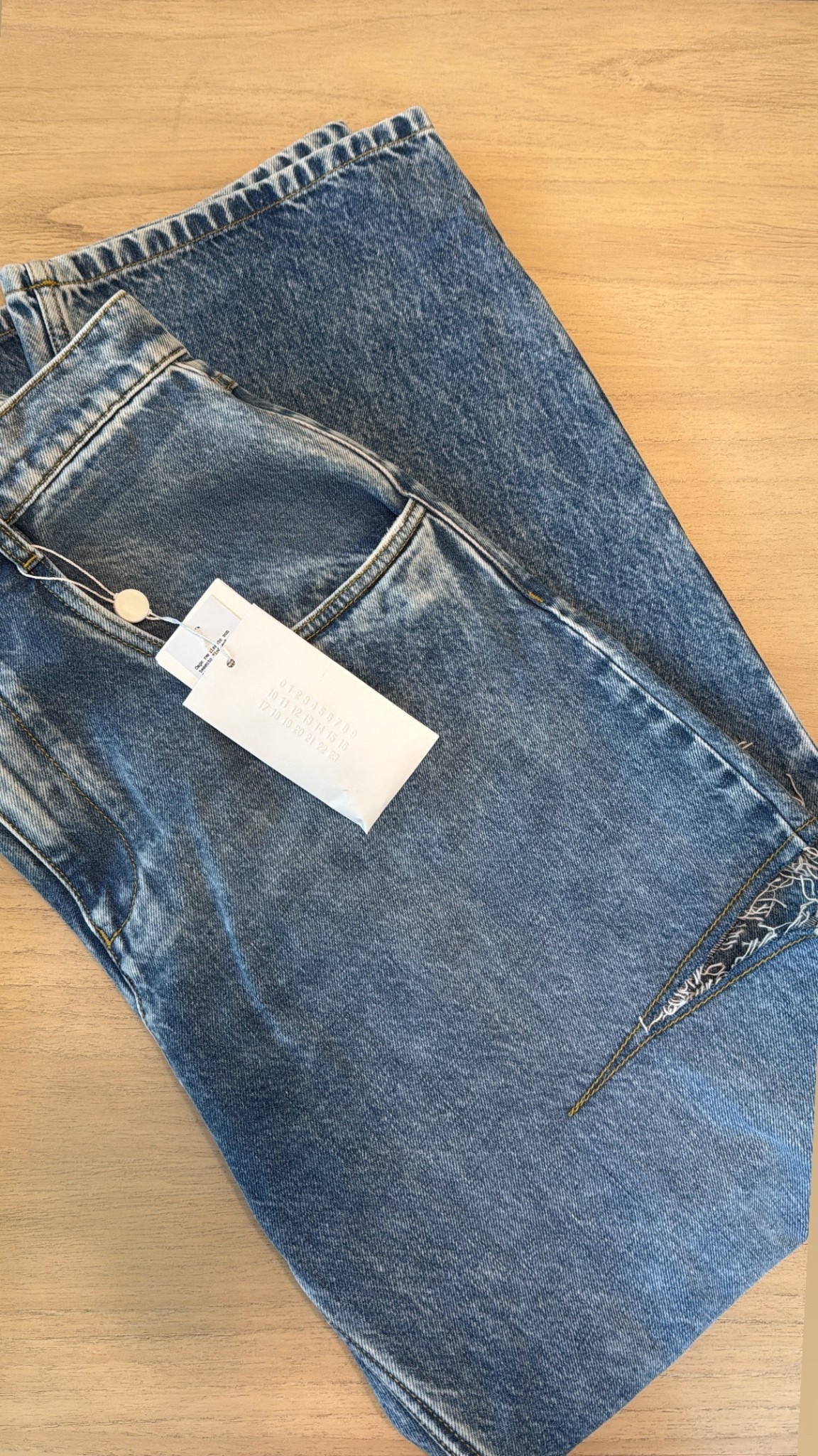 Maison Margiela high-waist cut-out jeans 
Size reference: IT 42, US 6

#LTKU #LTKootd #LTKmomlife