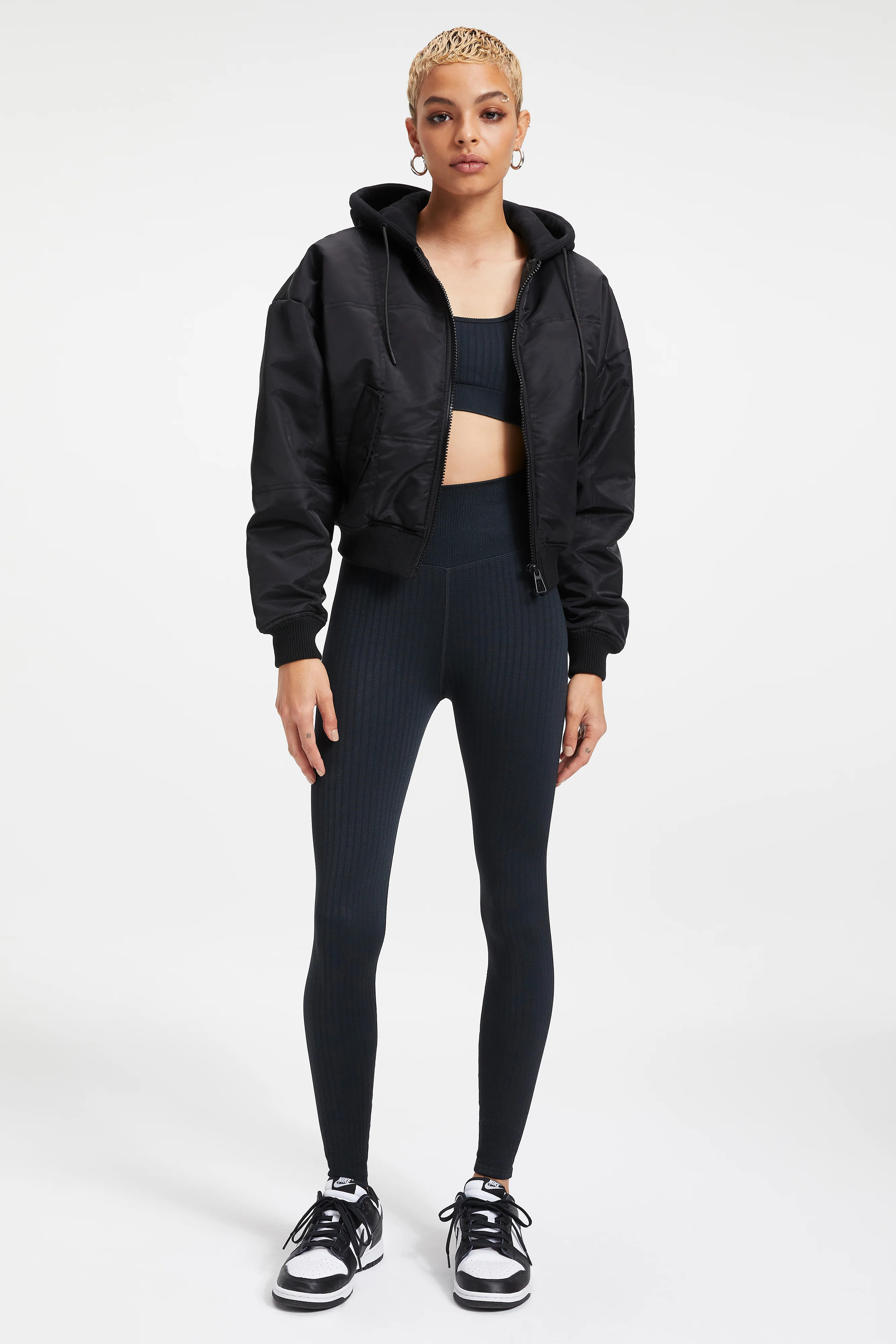 SHINE SEAMLESS LEGGING | BLACK001 | Good American