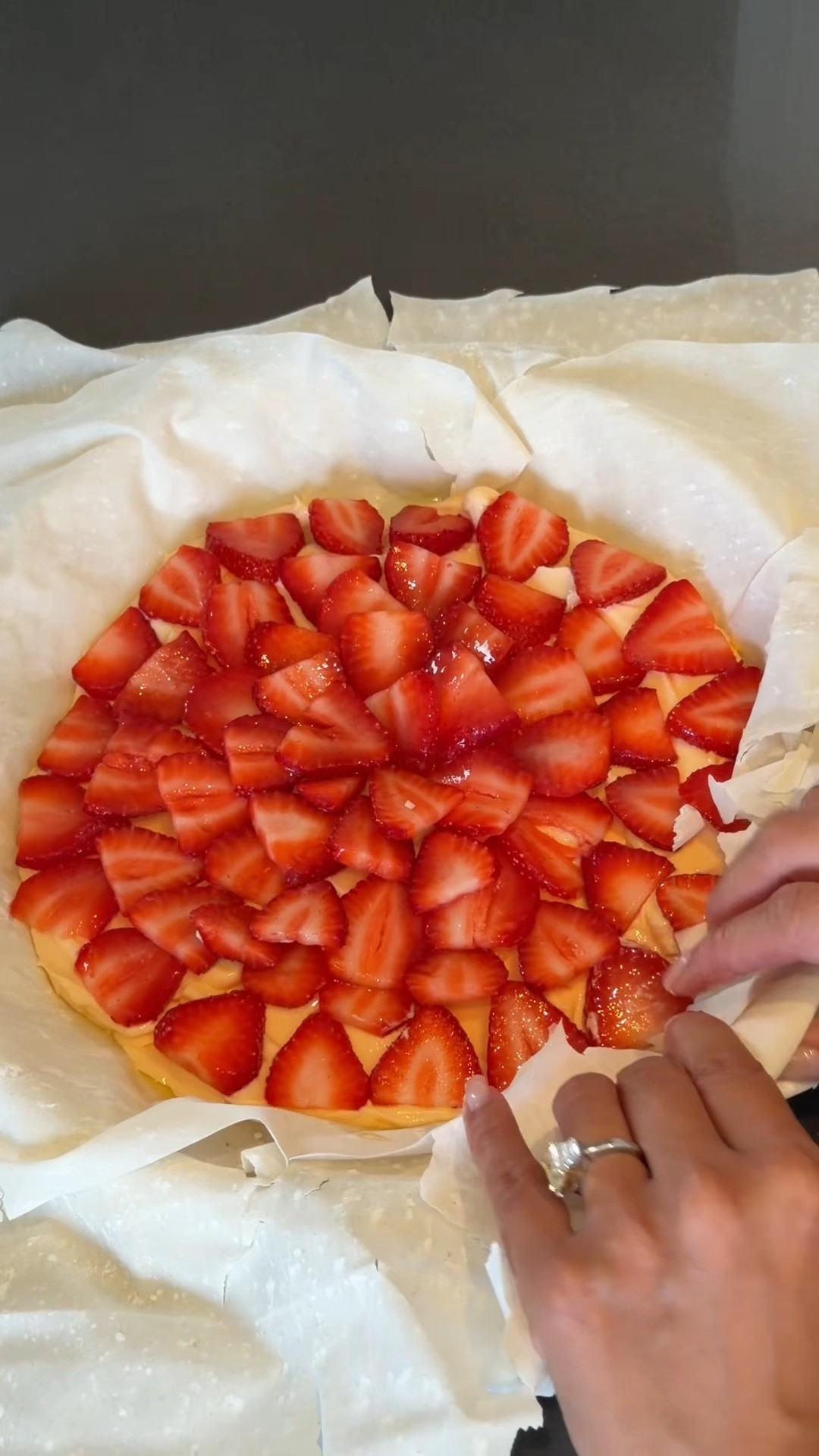 the easiest pie recipe that will totally wow your guest. this will take you 15 minutes to make, max!

Filling:
300 g cream cheese (I used two tubs of @Philly Cream Cheese duhhh) 
2 egg yolks
5 tbsp powdered sugar
2 tbsp cornstarch
300g strawberries
30 g almond flakes
5 sheets phyllo dough
25 g butter

How to:
- Brush each phyllo sheet with melted butter and place into the baking dish.
- Mix cream cheese with egg yolks, powdered sugar and cornstarch. 
- Add the cream and strawberries onto the dough, tuck the edges, brush with butter and sprinkle with almond flakes.
-Bake at 170°C top-bottom heat for 35 minutes.

#LTKfoodie #LTKvlog #LTKHome