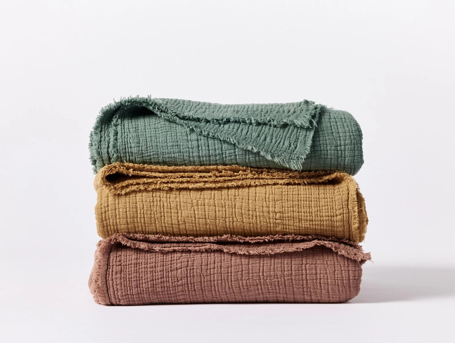 Topanga Organic Matelasse Throw | Coyuchi Inc.
