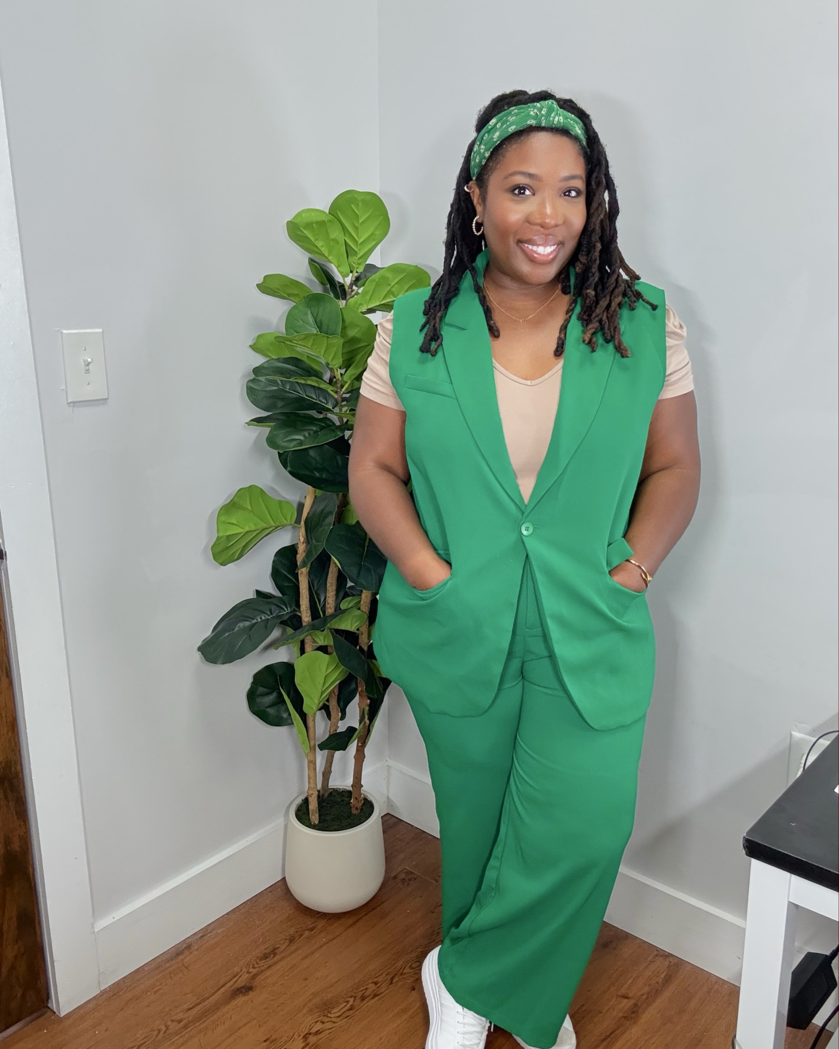 Elevated casual 

#LTKWorkwear #LTKBeauty #LTKOver40