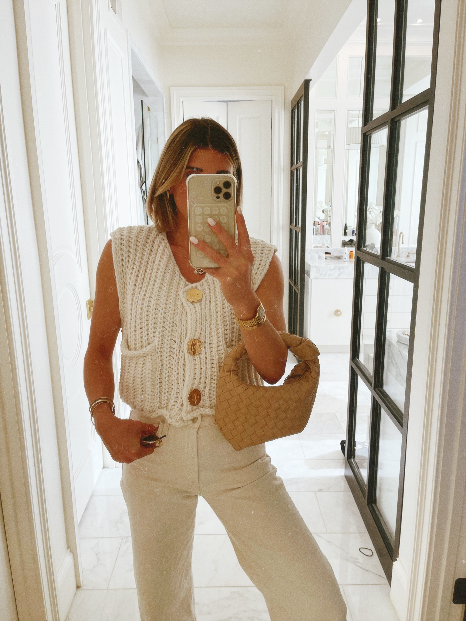 Amazon sweater vest wearing size small - best seller this week 