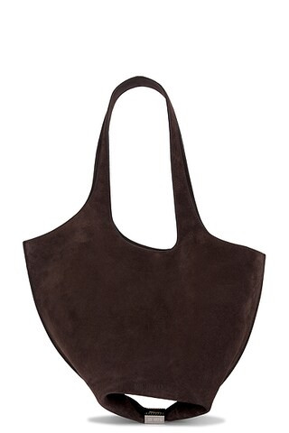 La Scoop Medium Shoulder Bag | FWRD 