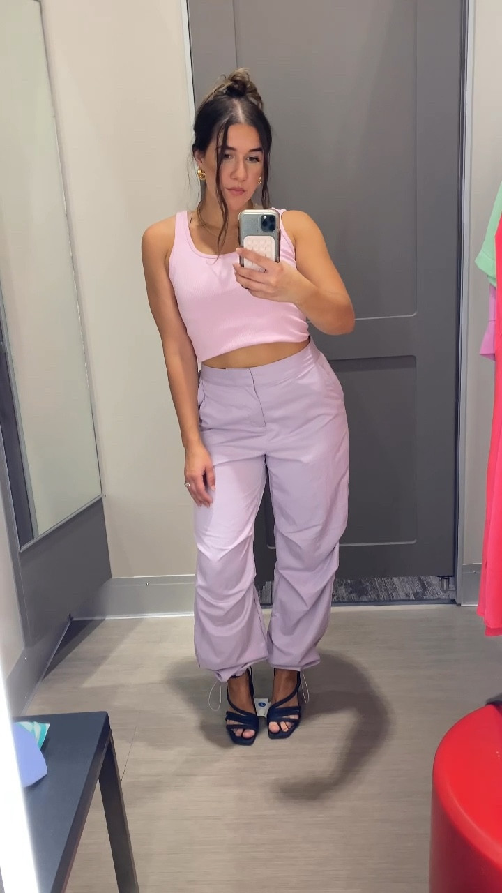 These purple pants had me 🤤
All apart of the target circle sale 🌸
Pants: wearing 2 (TTS)
Tank: wearing XS (TTS)
Shoes: wearing 6 (TTS)

#LTKfindsunder50 #LTKstyletip #LTKxTarget