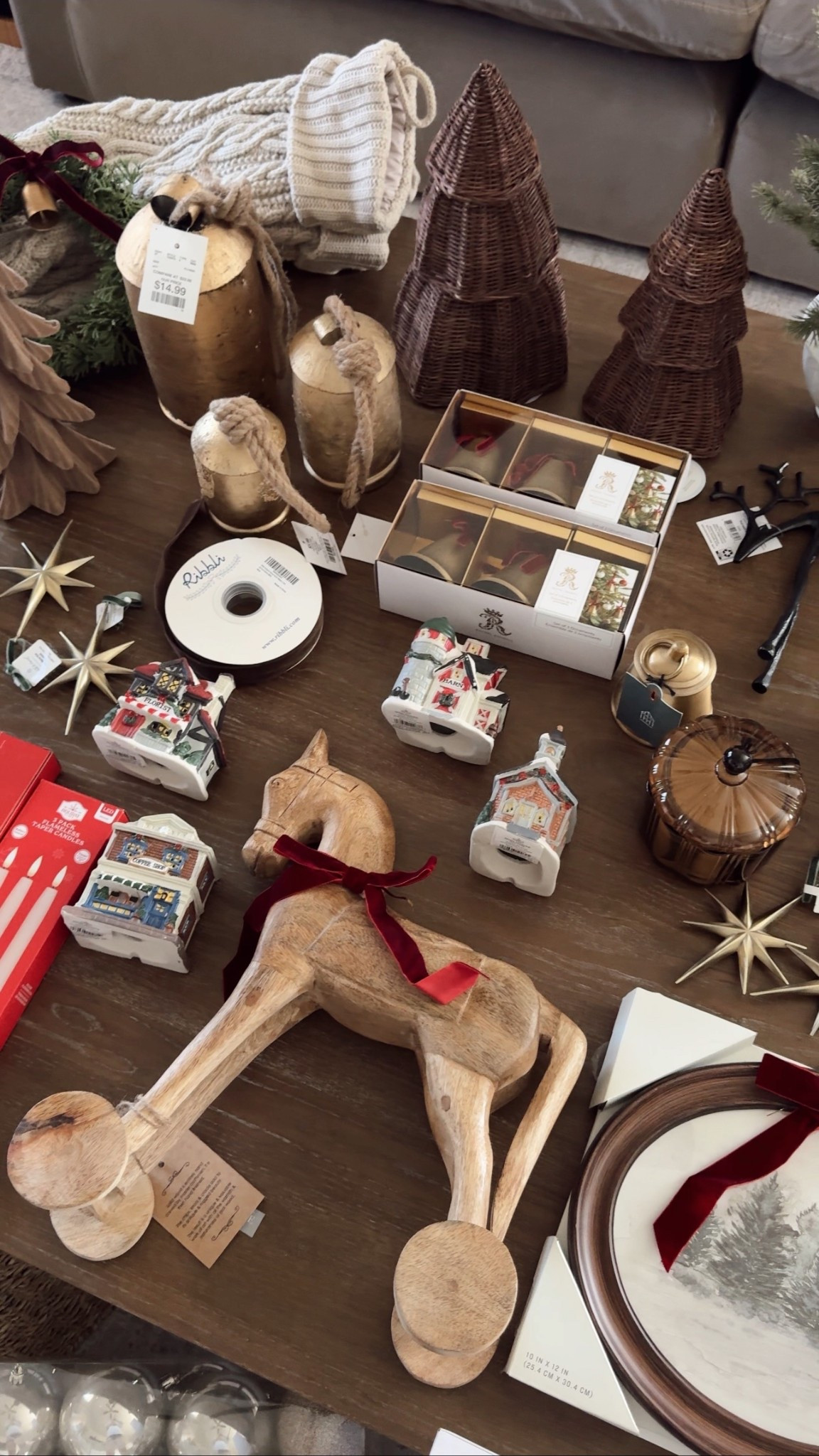 christmas decor haul!! 🎄🤍

#LTKHome #LTKFindsUnder50 #LTKSeasonal