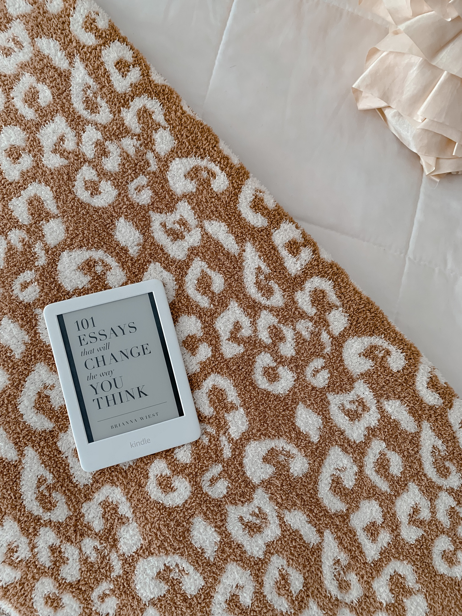 Sharing what I’m currently reading, more books on my to read list, and the version of the Amazon Kindle I own. Also linking my Barefoot Dreams blanket dupe. 🤎

#LTKunder100 #LTKhome #LTKSeasonal