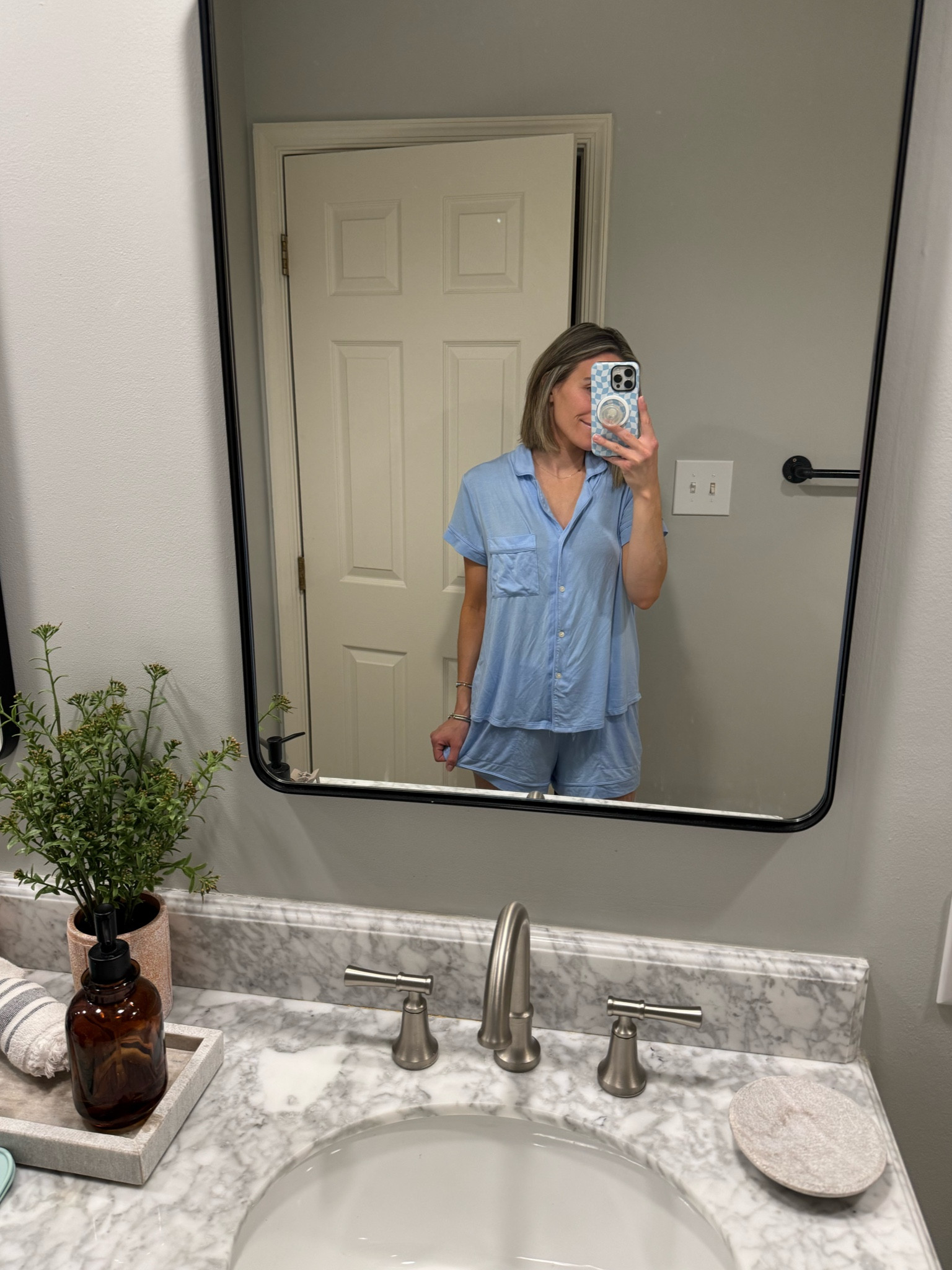 Pajama set (sized up to medium)

#LTKfindsunder50 #LTKfindsunder100 #LTKxTarget