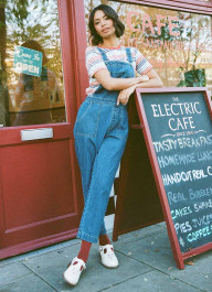 Leanne Mid Wash Denim Dungarees | Joanie