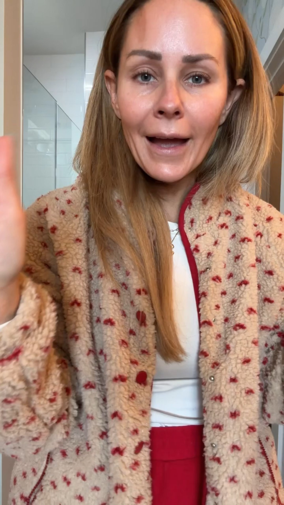 This cream truly does wonders for your skin 🤍
Collagen support, deep moisture, and that “your skin looks good” effect