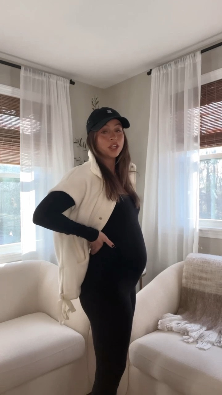 So impressed by this onesie! The comfiest and so cute! Also very much bump friendly ✨

#LTKbump #LTKstyletip