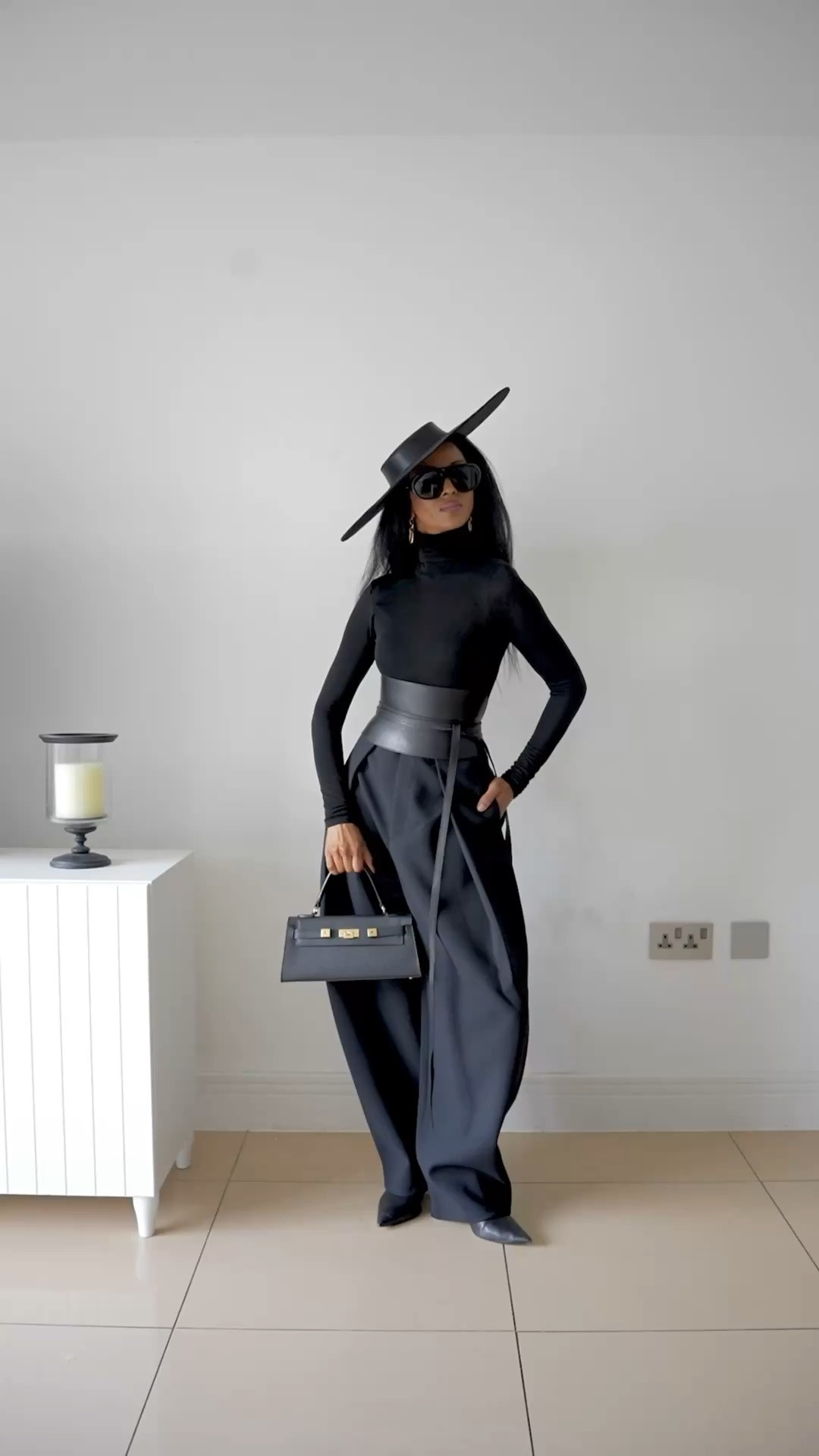{•ALL BLACK•}

#LTKspring #LTKeurope #LTKluxury