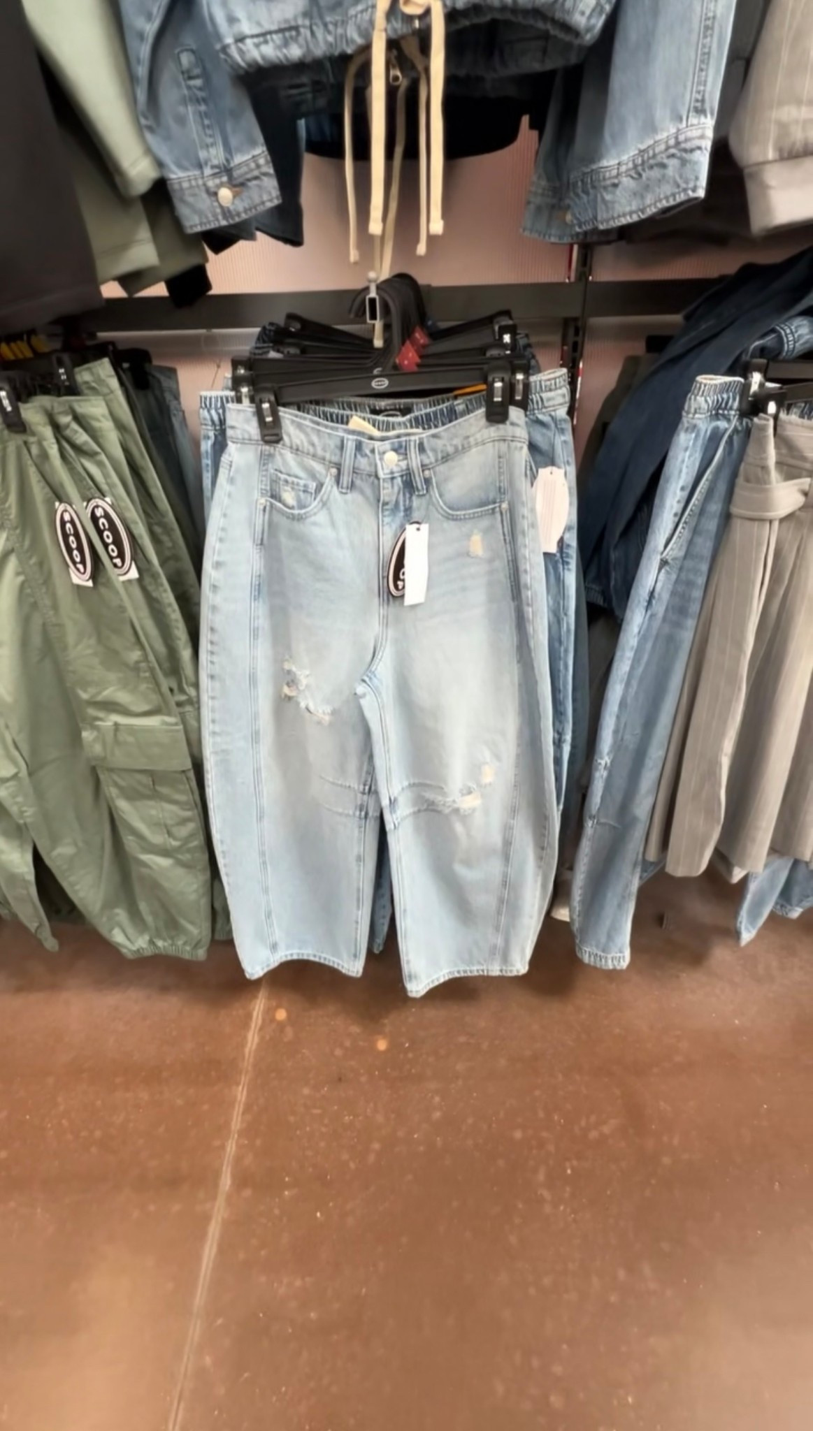 Walmart Barrel-leg jeans 

#LTKPetite #LTKOver40 #LTKMidsize