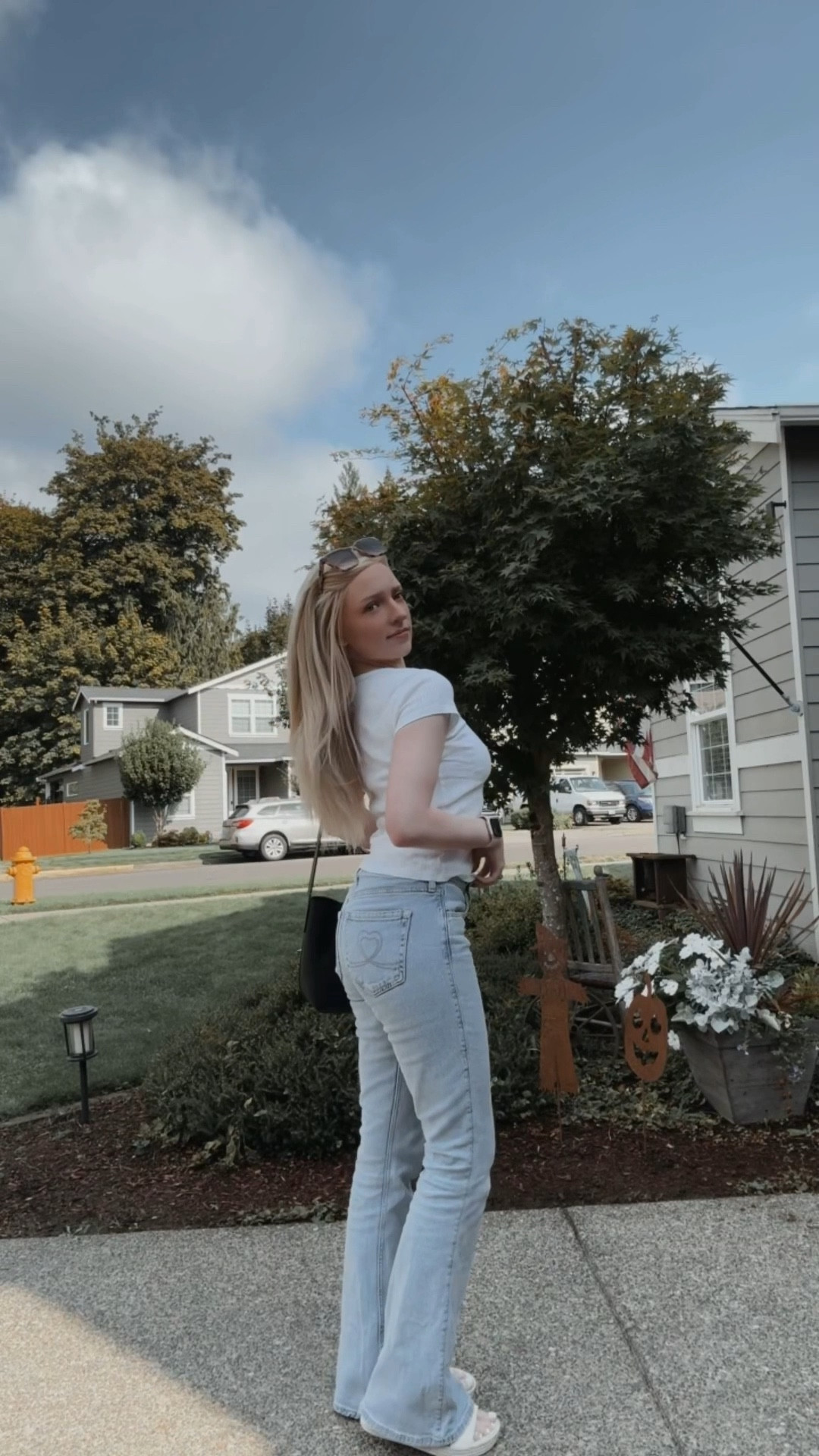 The first ootd freshly turned 28 🥳
#jeans #fridayootd

#LTKFindsUnder100 #LTKStyleTip #LTKFindsUnder50