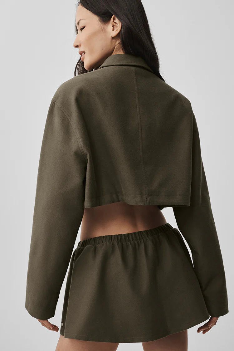 Cropped Fan Favorite Full Zip Jacket | Alo Yoga (US)