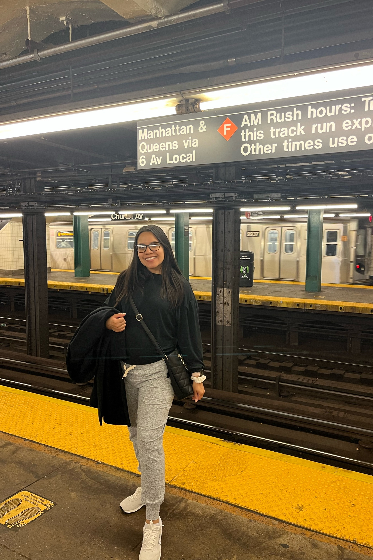 Traveling outfit to New York City

Airport outfit
Comfortable outfit
Joggers
New balance kicks


#LTKtravel #LTKHoliday #LTKstyletip