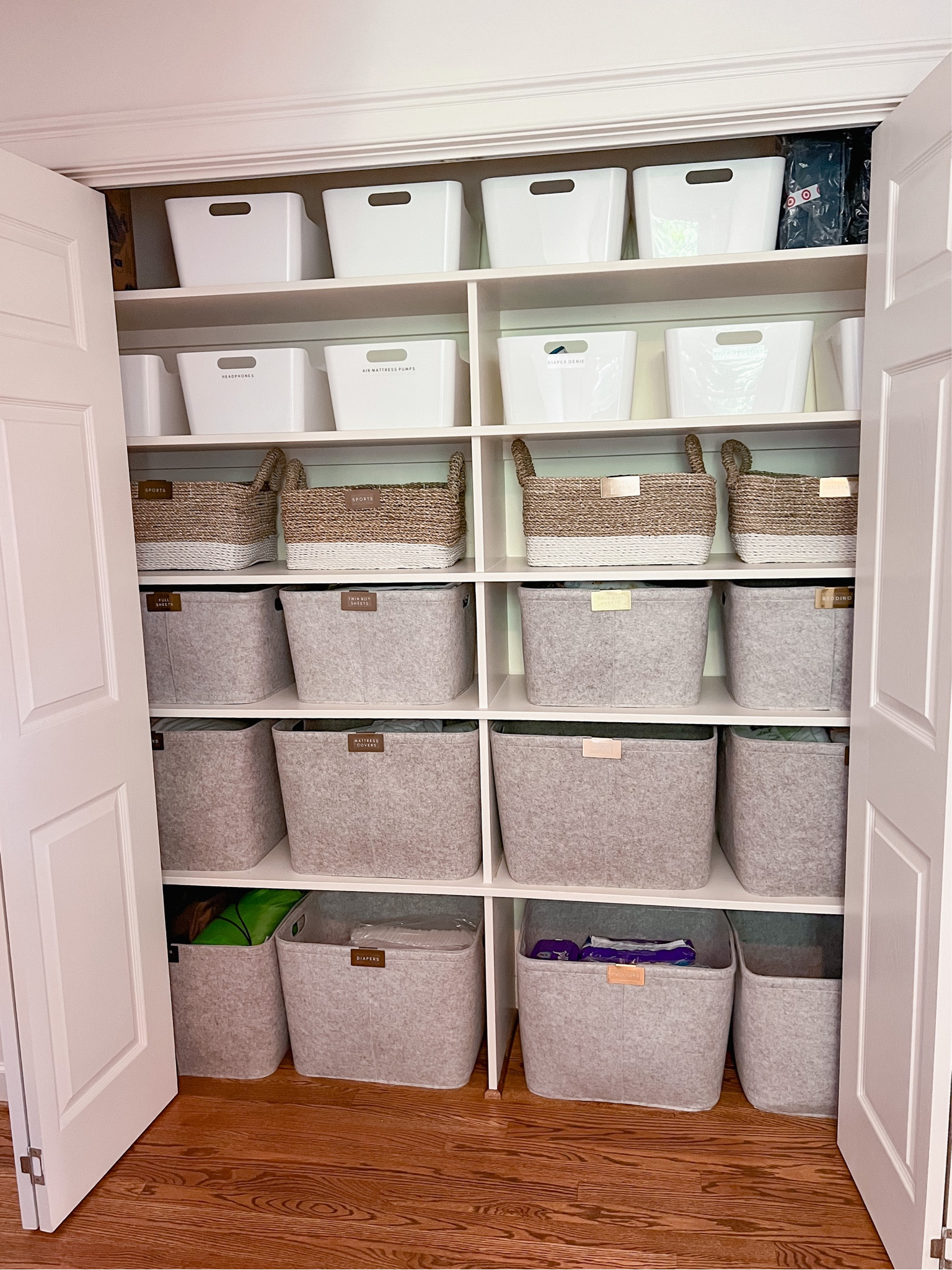 Linen closet makeover✨

#LTKfamily #LTKhome